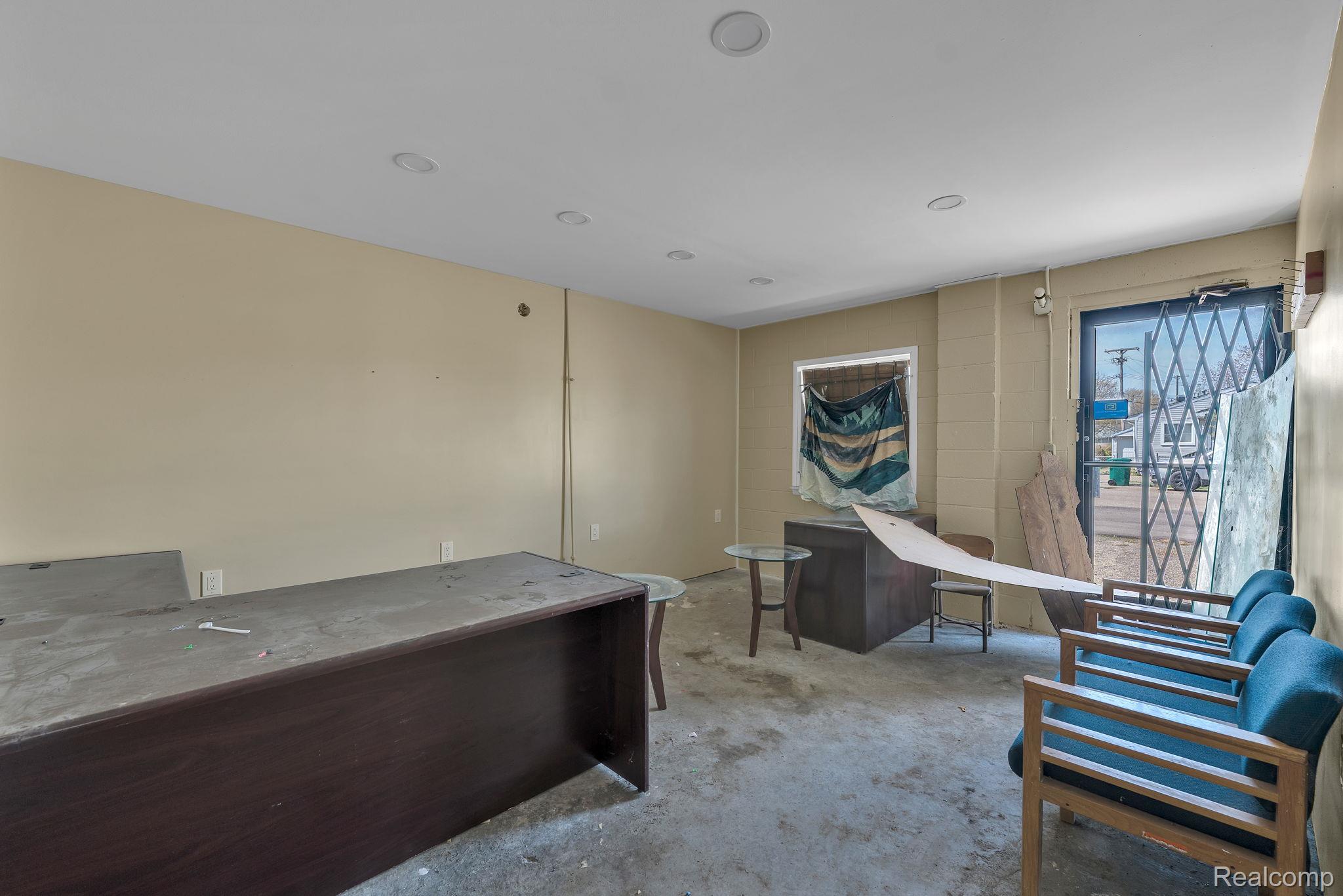 531 Woodlawn Avenue Property Photo 11
