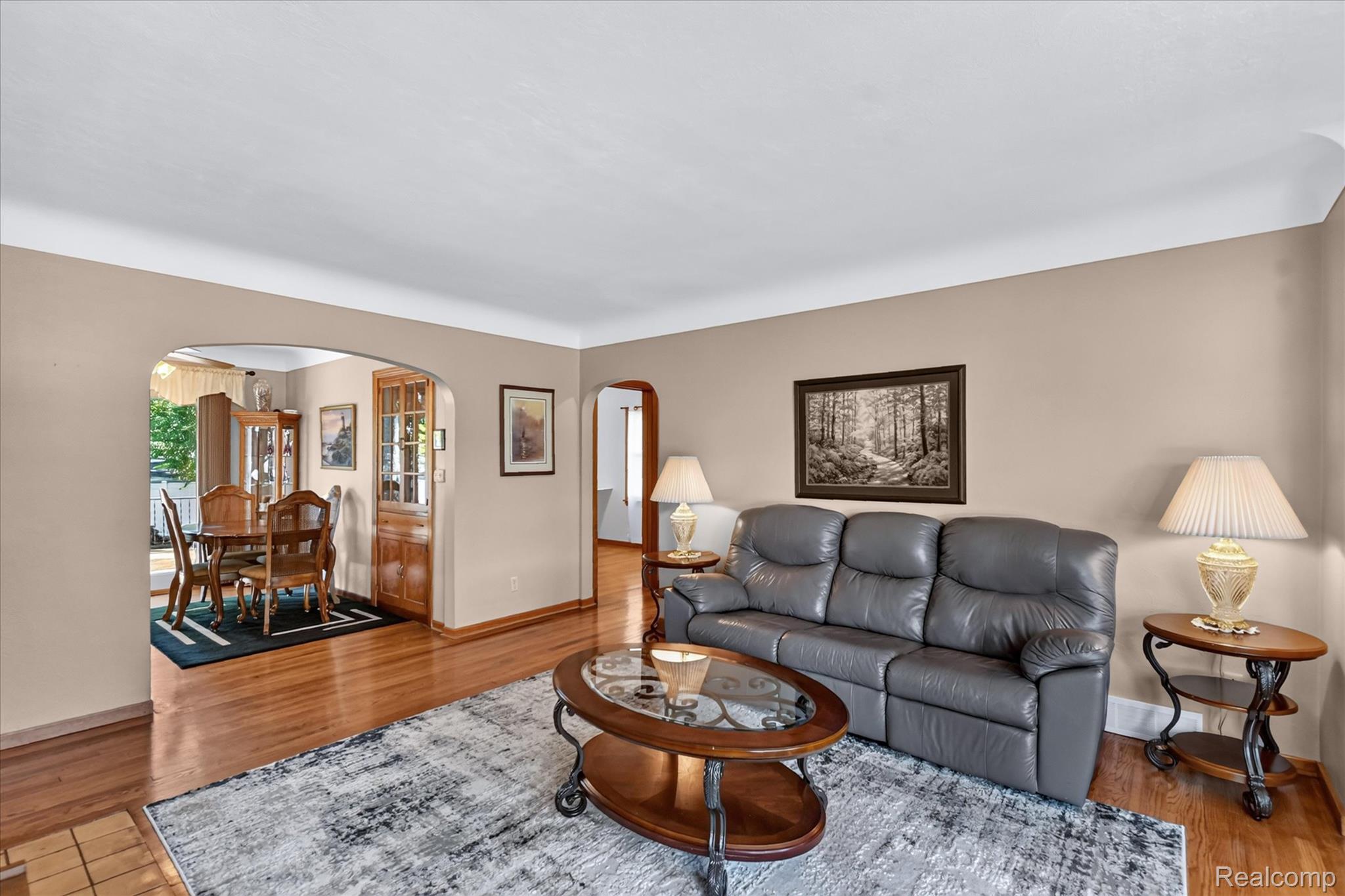 506 S Woodbridge Street Property Photo 3