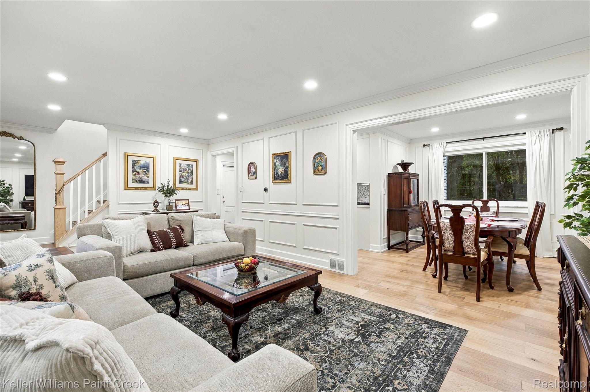 3308 Spring Meadow Drive Property Photo 7