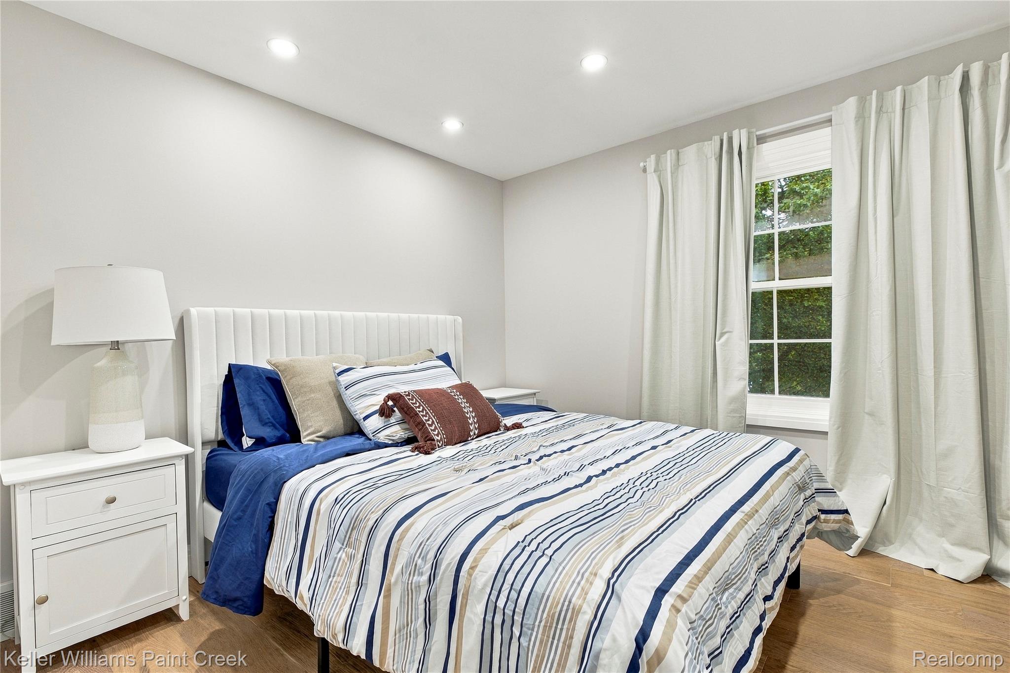3308 Spring Meadow Drive Property Photo 25