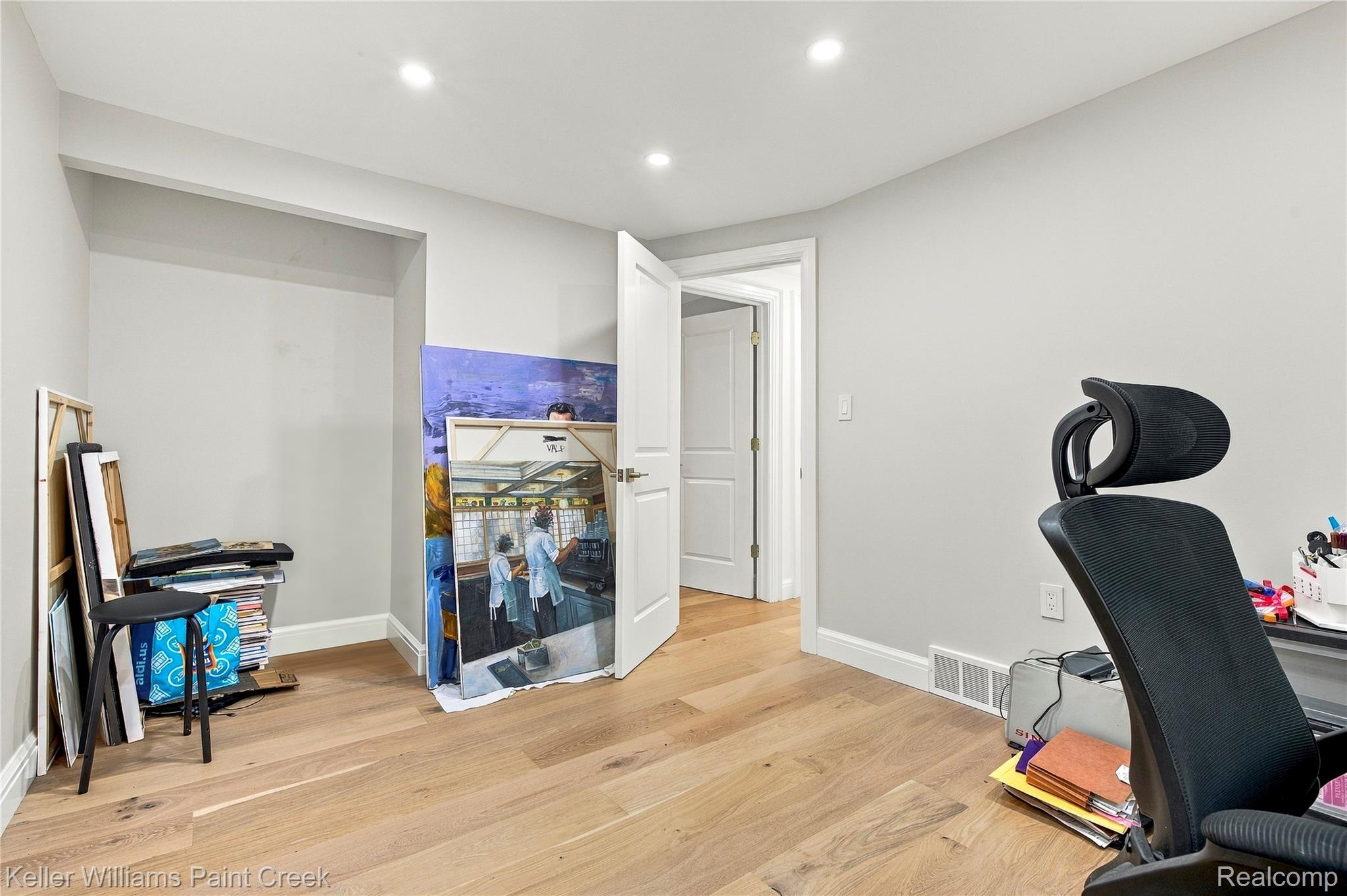 3308 Spring Meadow Drive Property Photo 28
