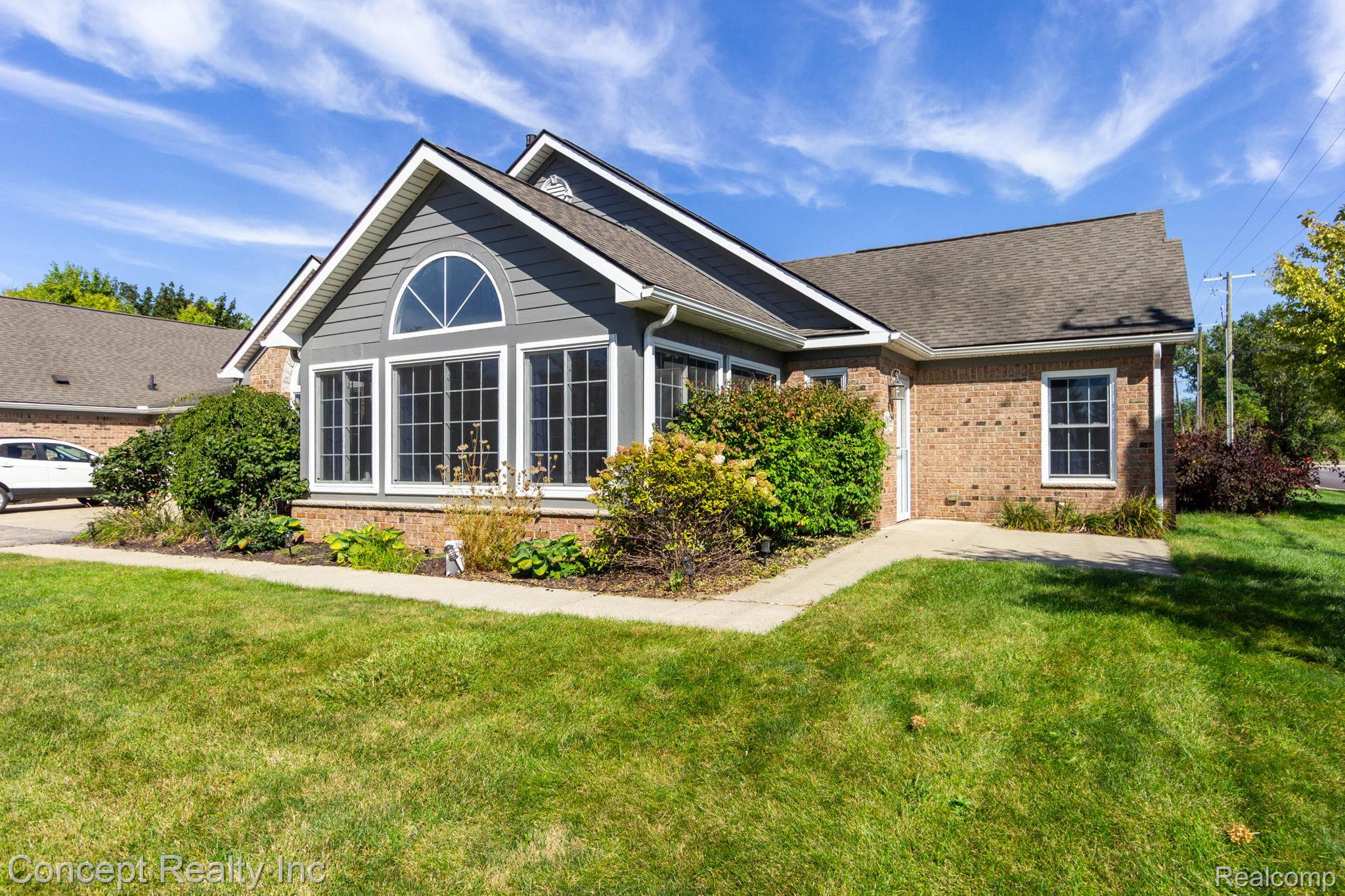 11035 Brookwood Property Photo 1
