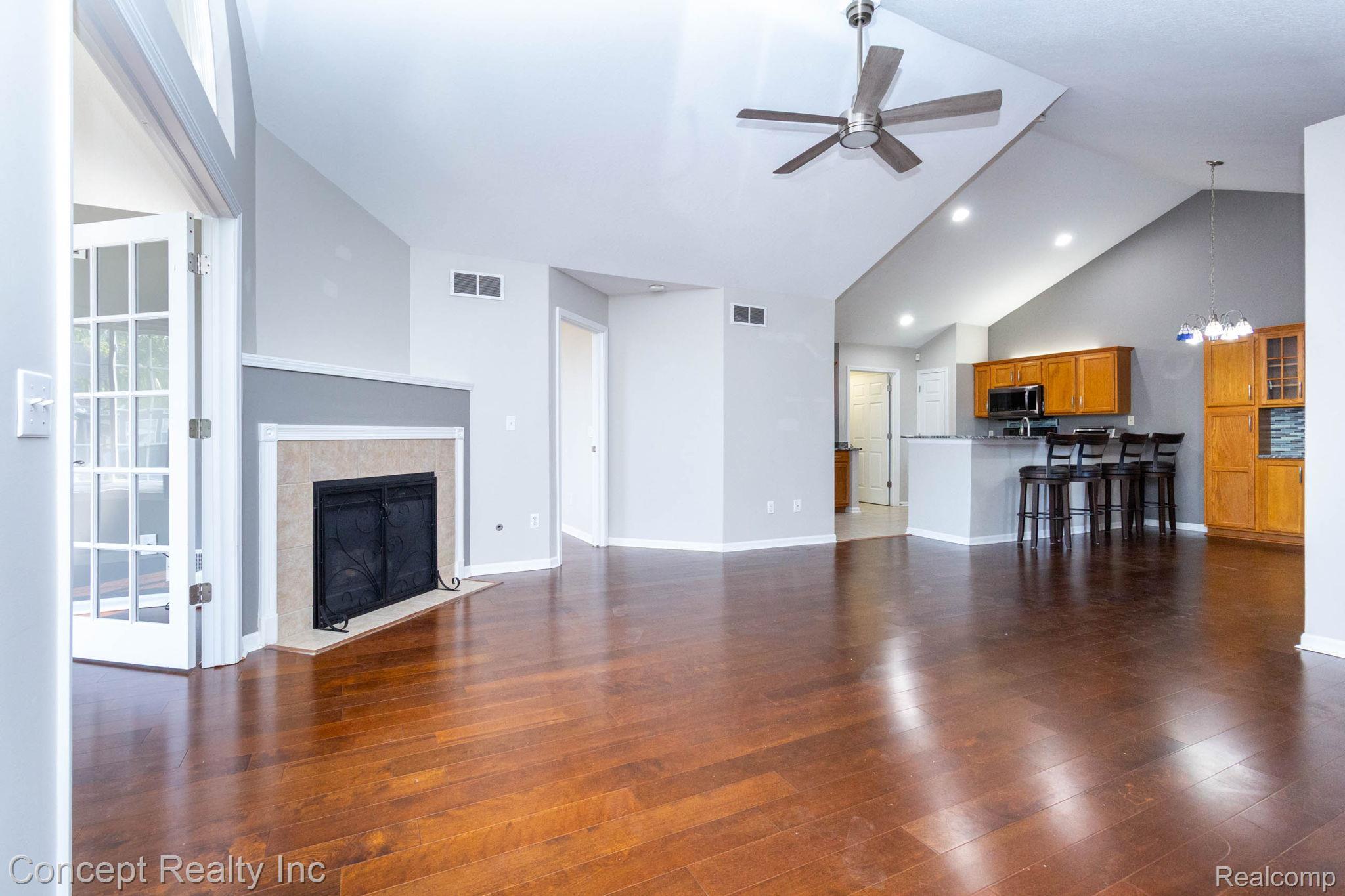 11035 Brookwood Property Photo 7