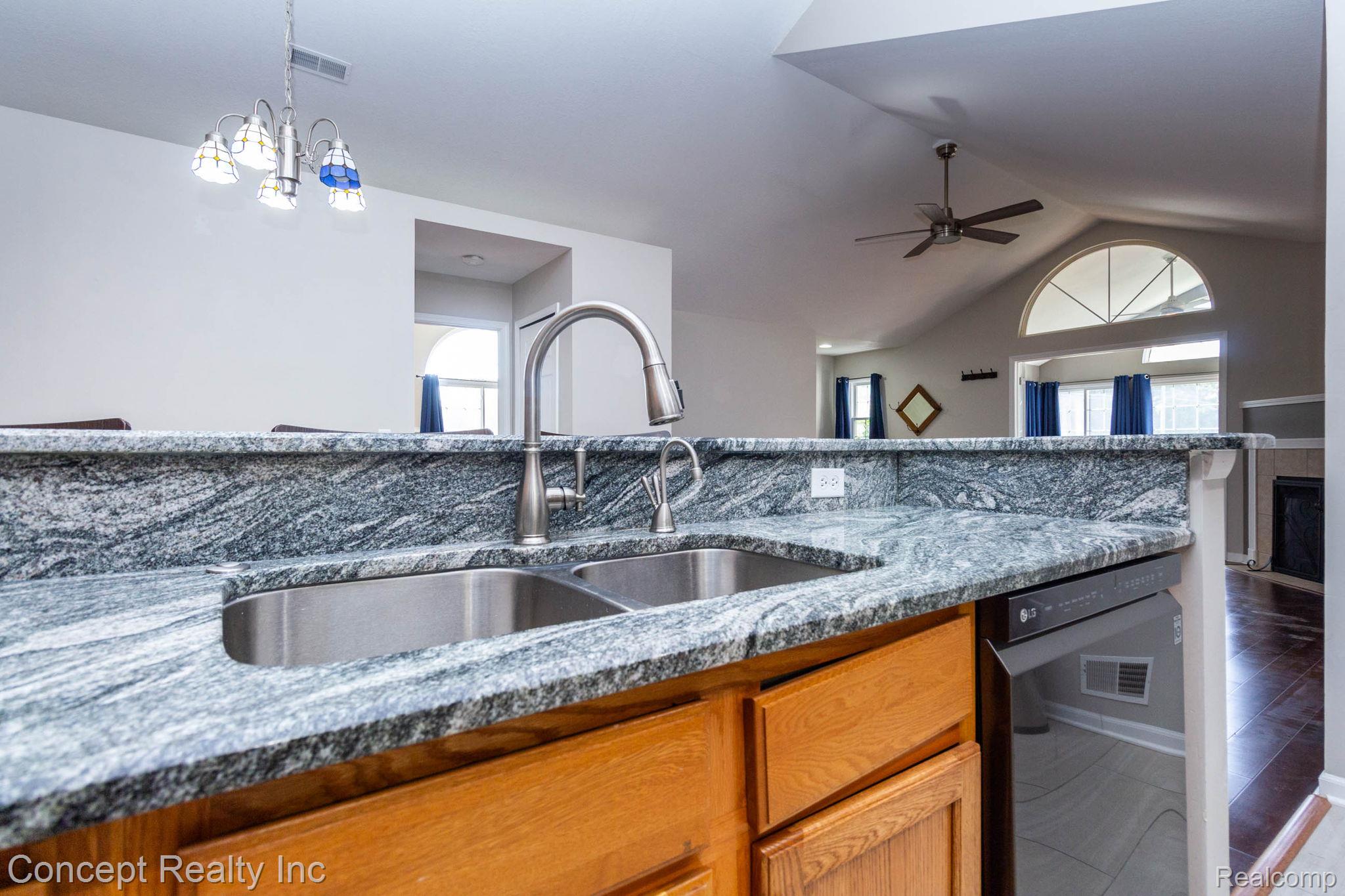 11035 Brookwood Property Photo 15