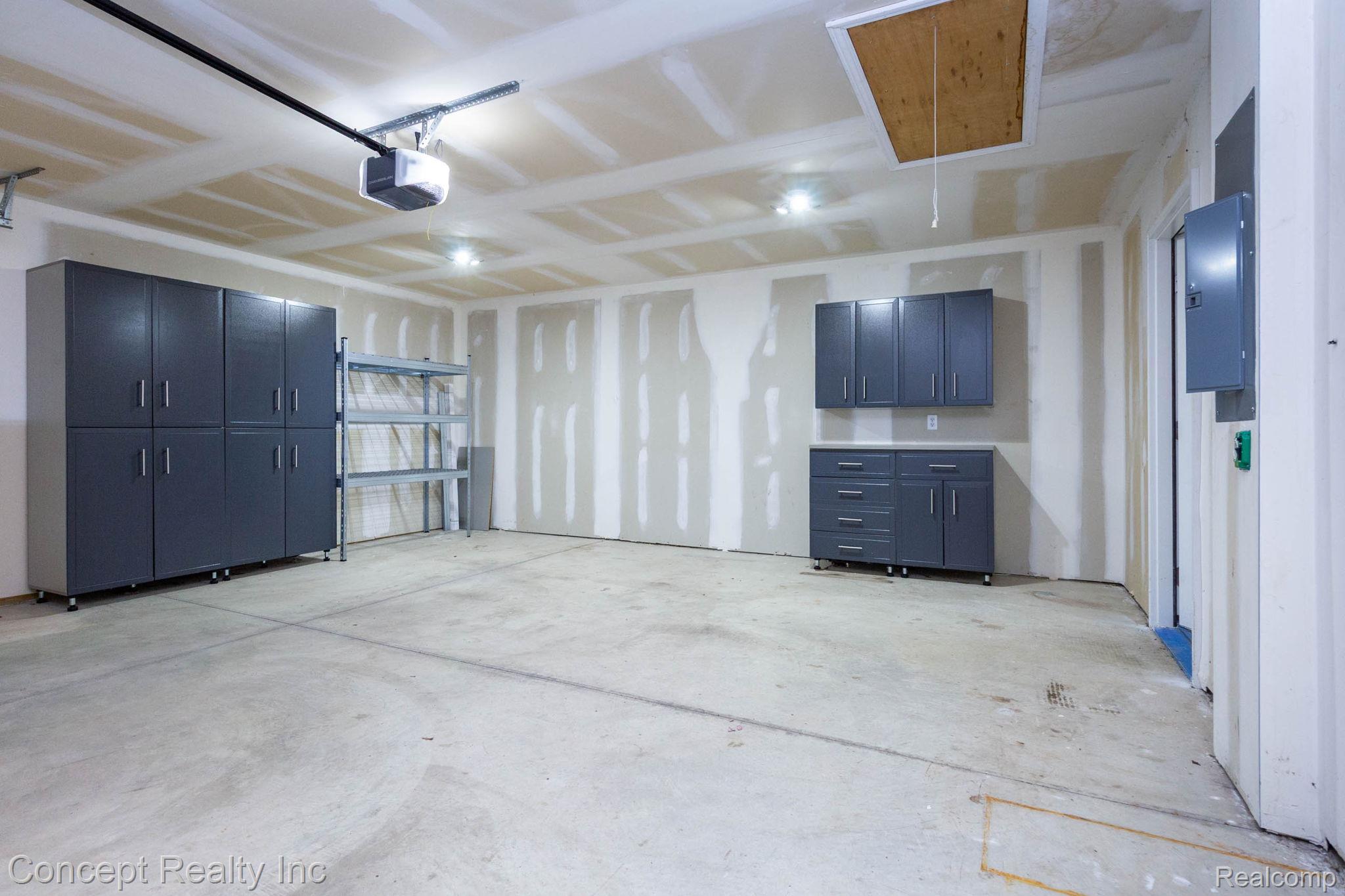 11035 Brookwood Property Photo 29