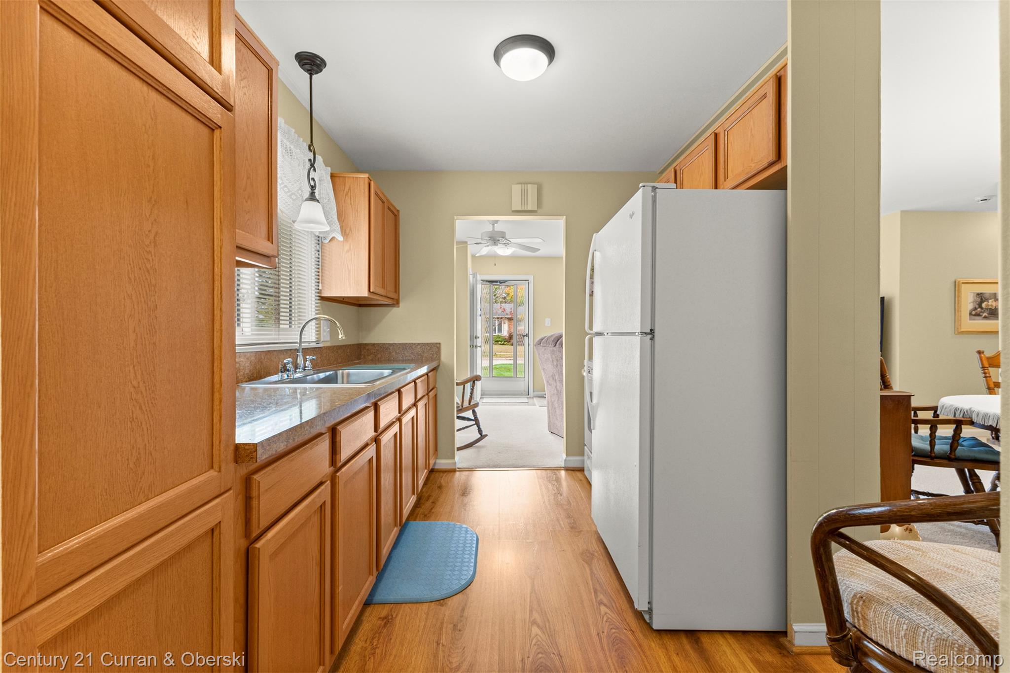 627 Darwin Street Property Photo 12