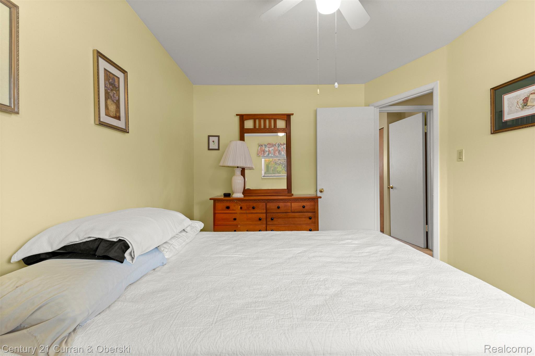 627 Darwin Street Property Photo 19