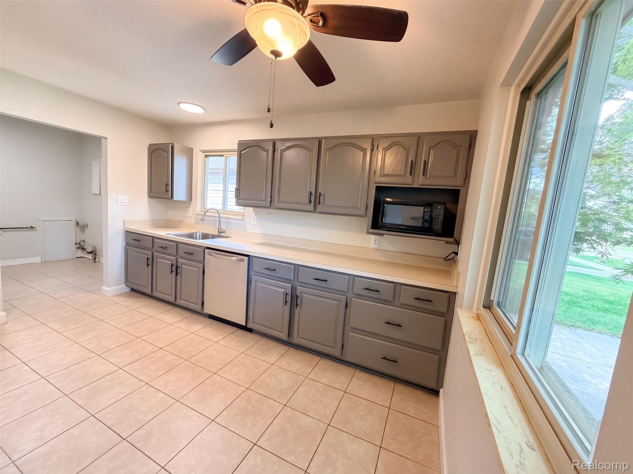 16108 Ziegler Street Property Photo 2