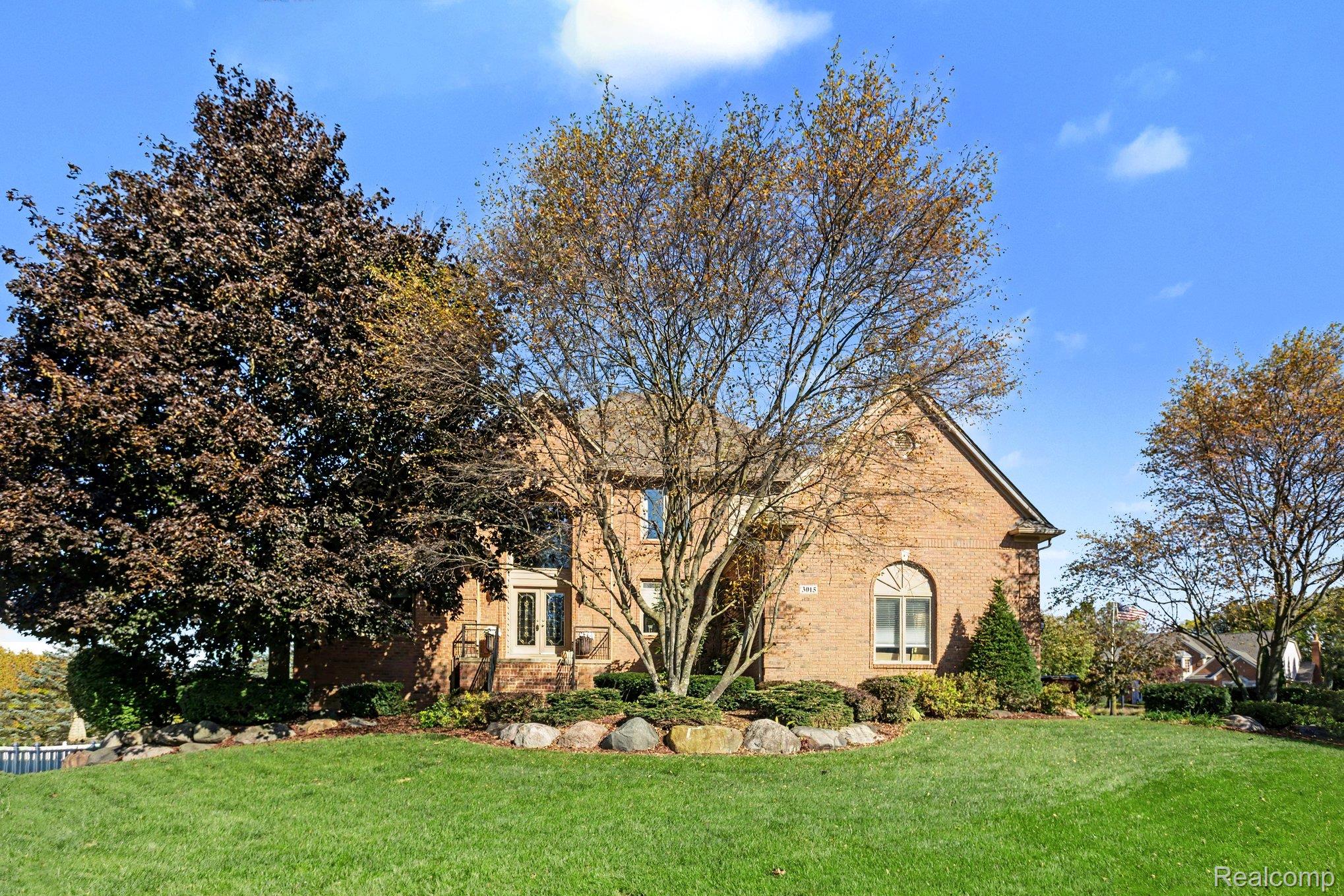 3015 Harrow Way Property Photo 1