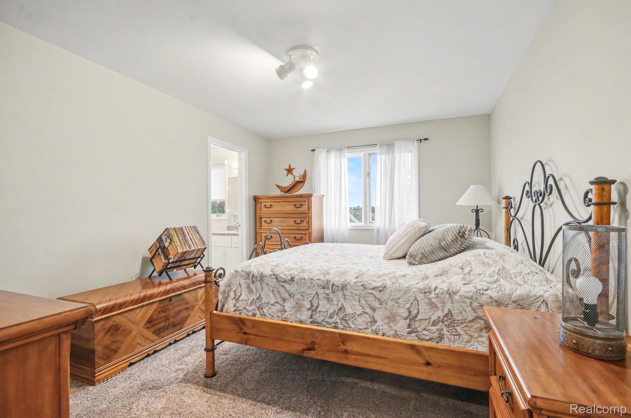 3015 Harrow Way Property Photo 28