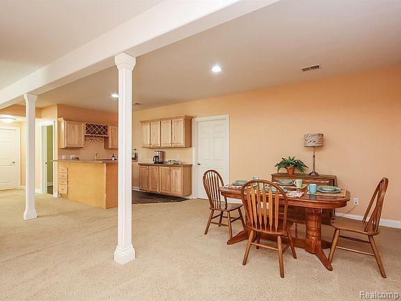 325 Woodhaven Place Property Photo 23