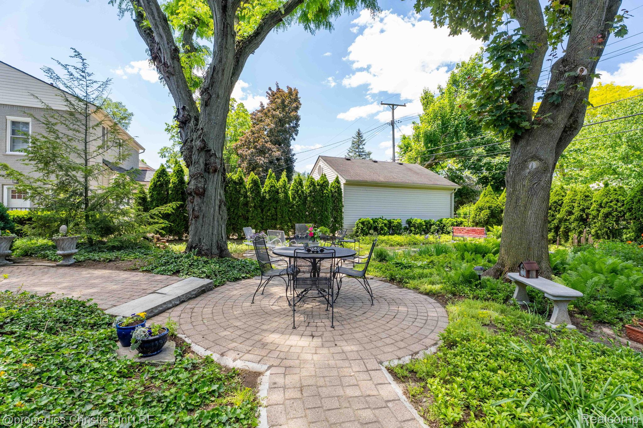 32111 Auburn Drive Property Photo 50