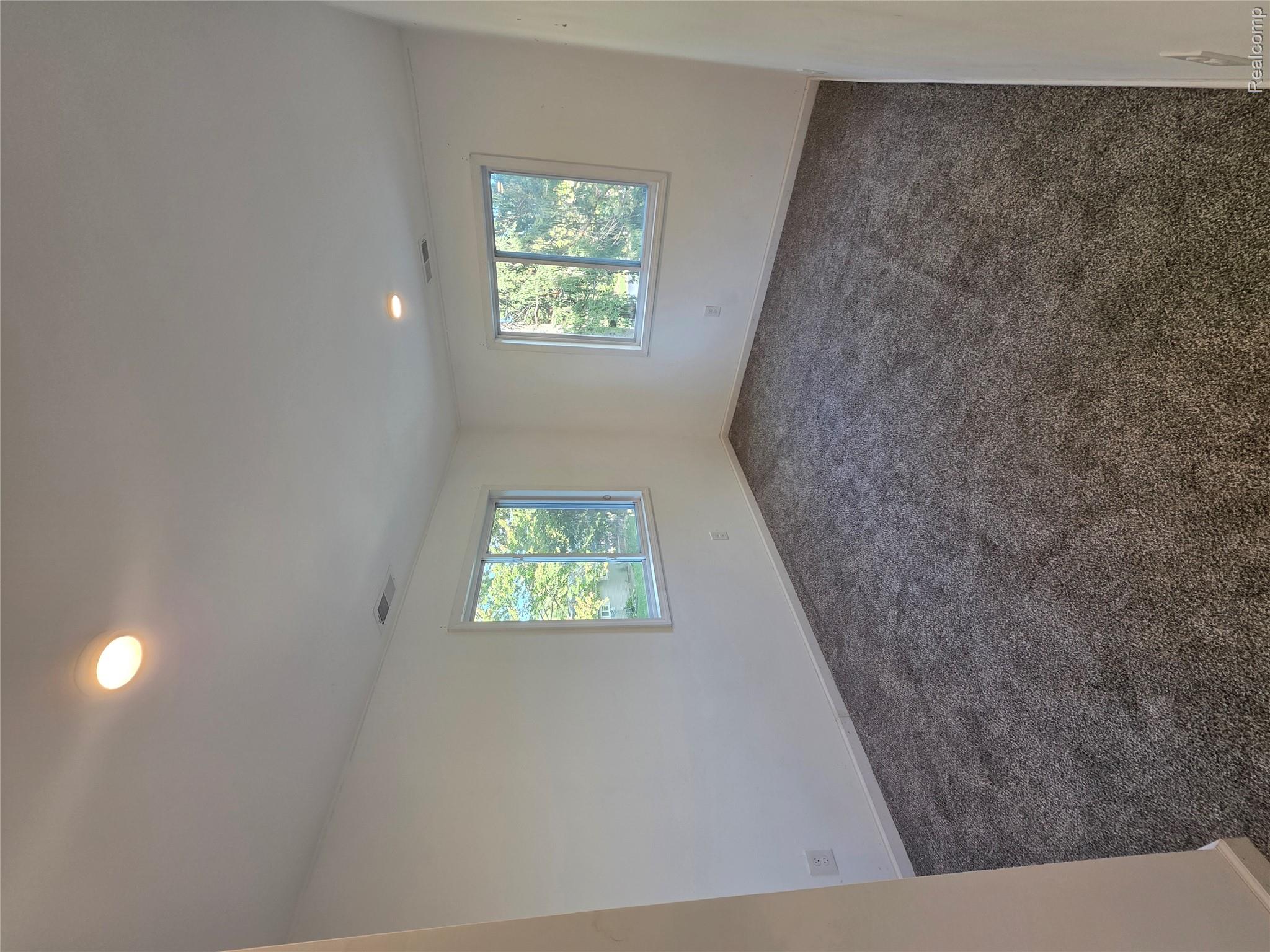 11 Clark Street Property Photo 22
