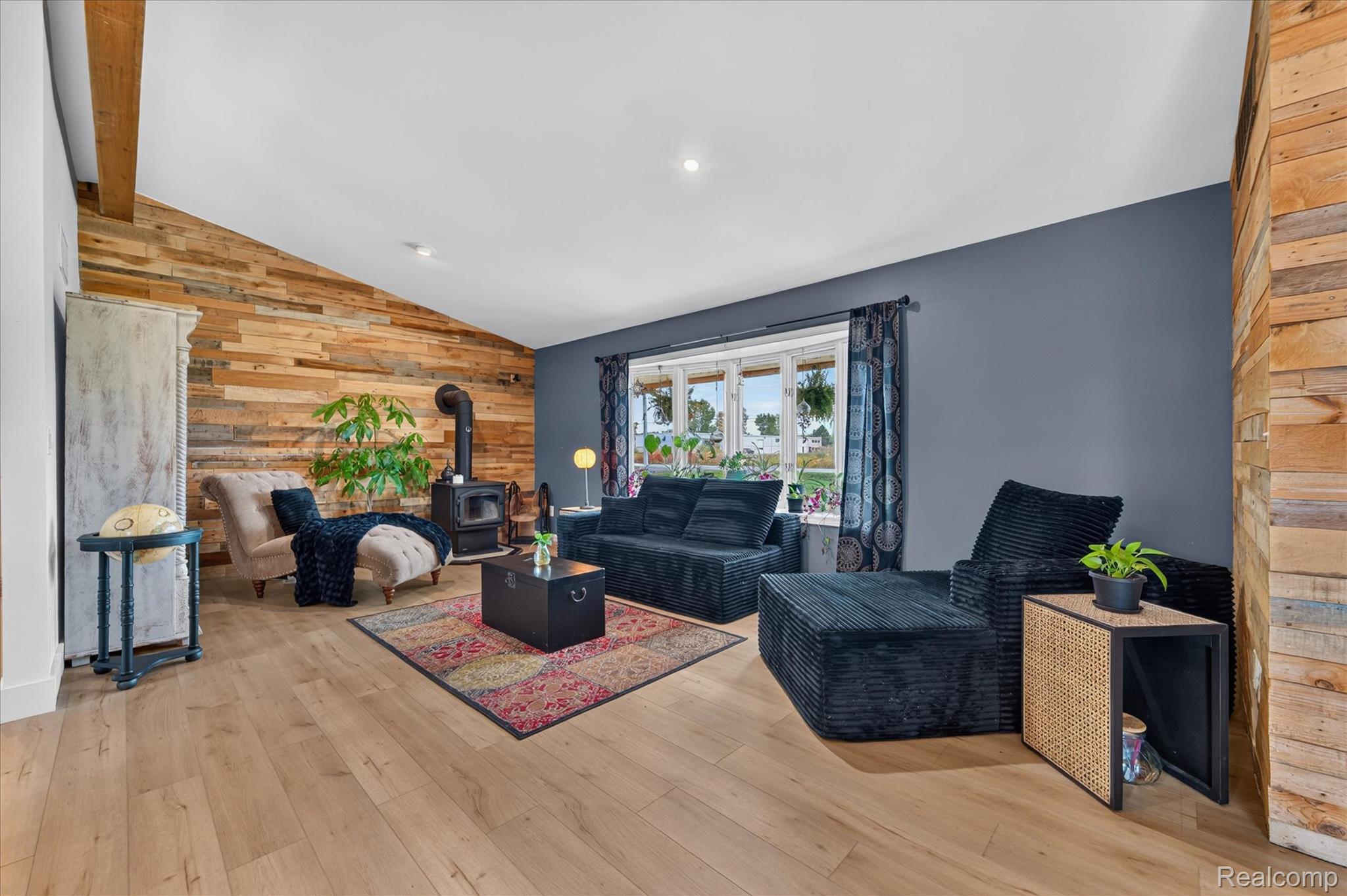 7375 Tubspring Road Property Photo 10