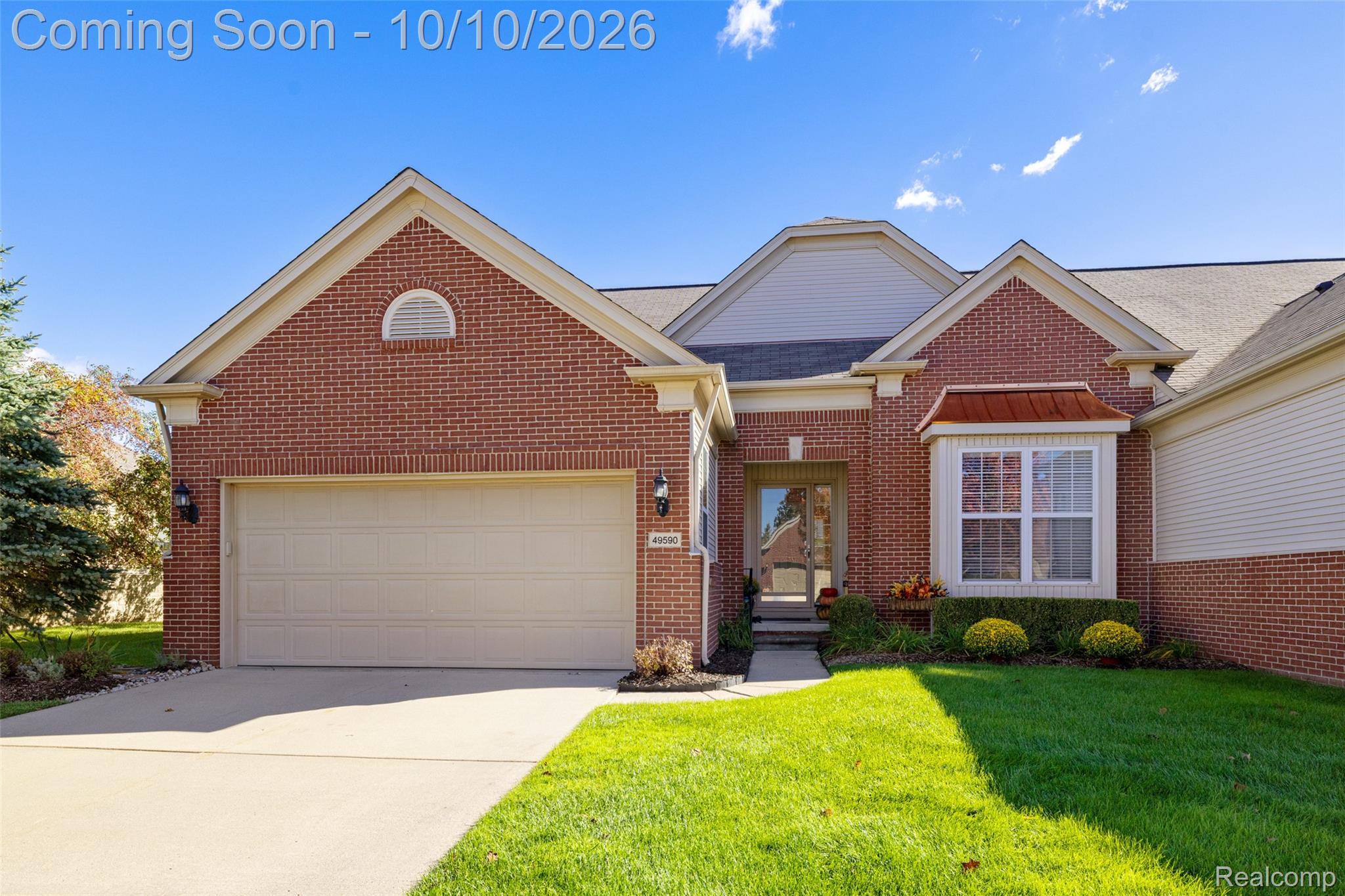 49590 Wayburn Drive Property Photo 1