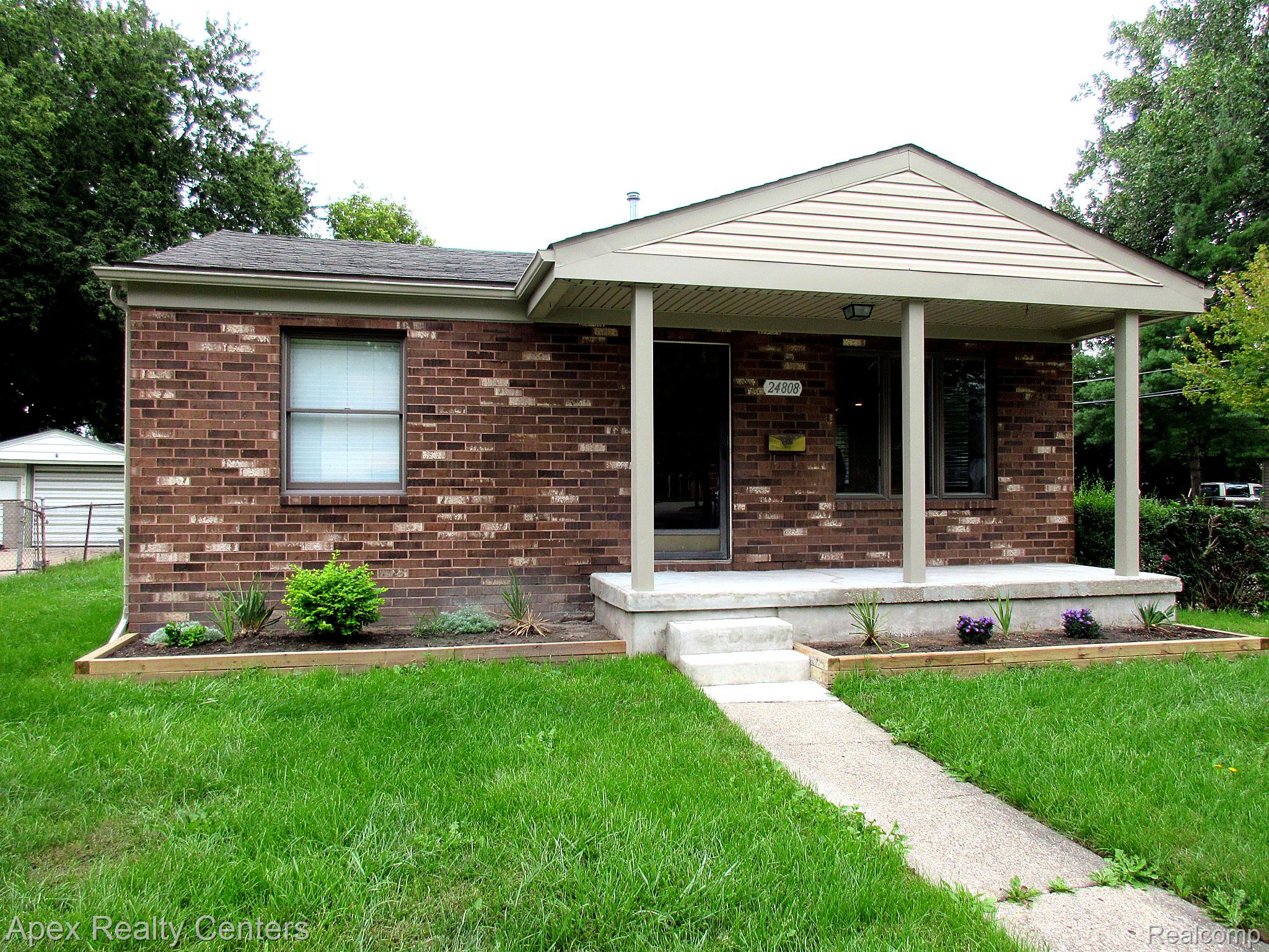 24808 Lauren Avenue Property Photo 1
