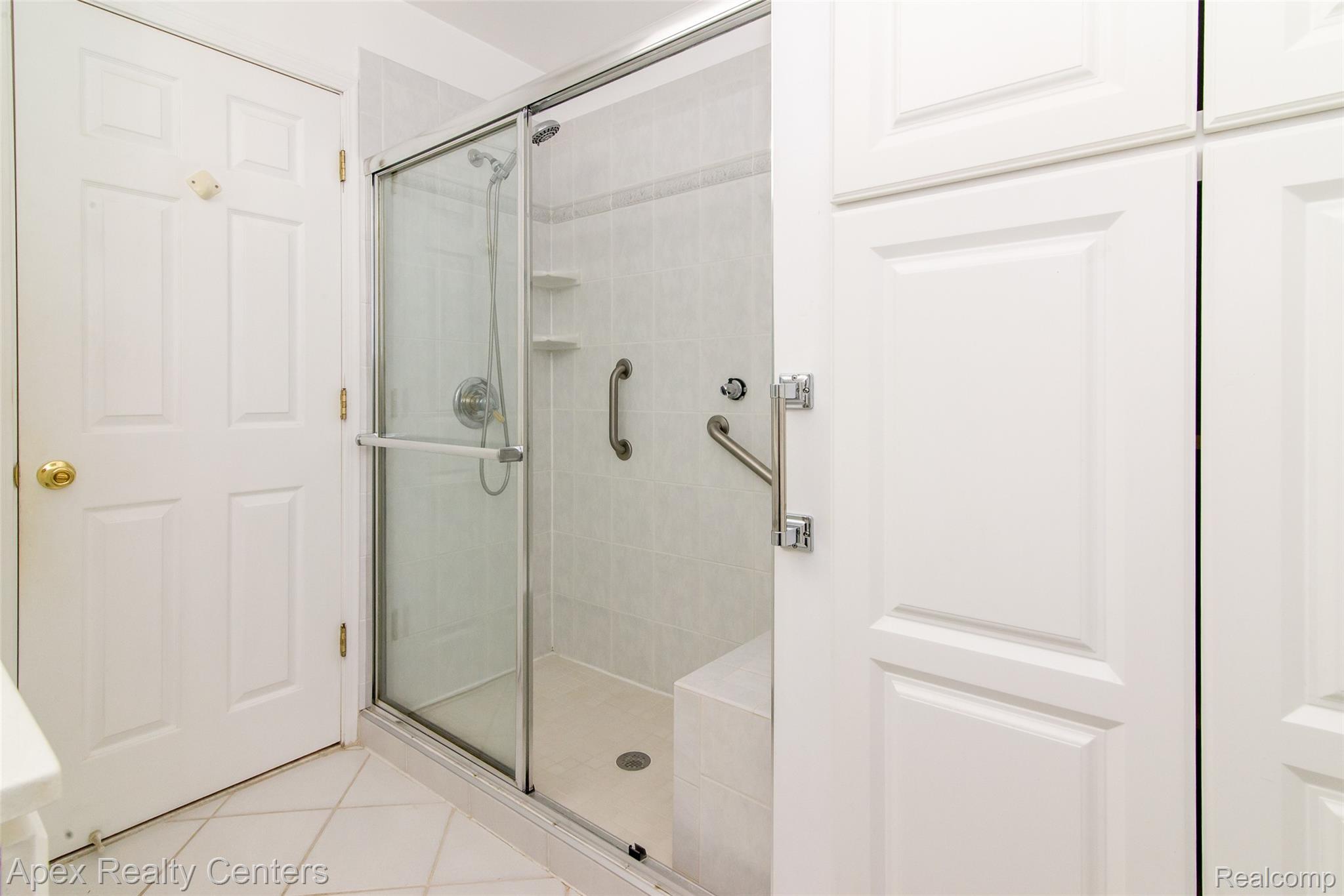1821 Van Hill Court Property Photo 17