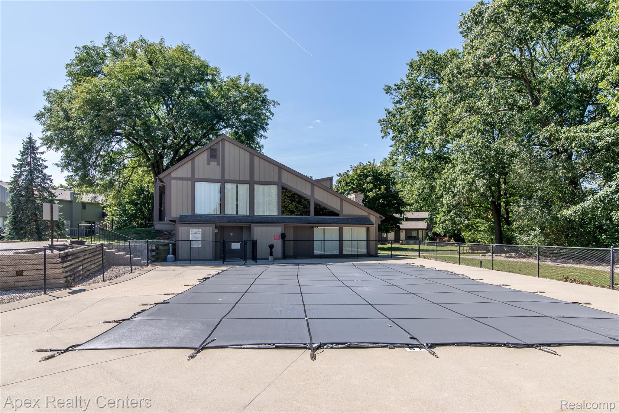 1821 Van Hill Court Property Photo 37