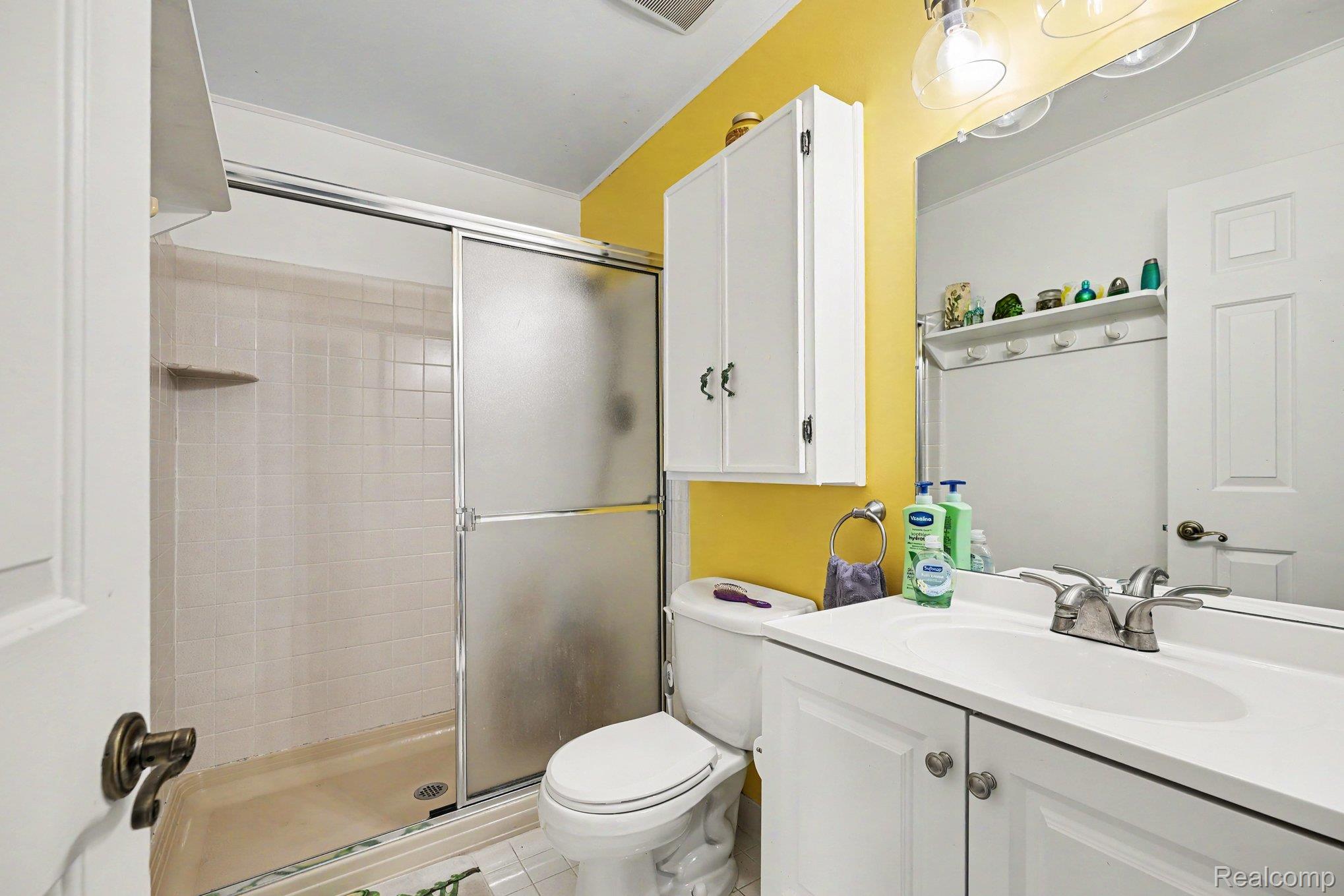 33362 Jefferson Avenue Property Photo 20