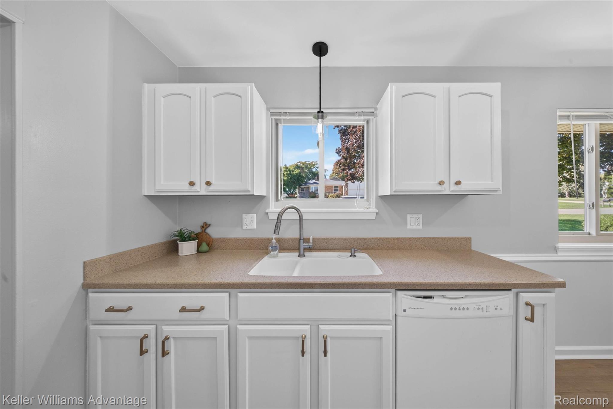 41881 Quince Drive Property Photo 11