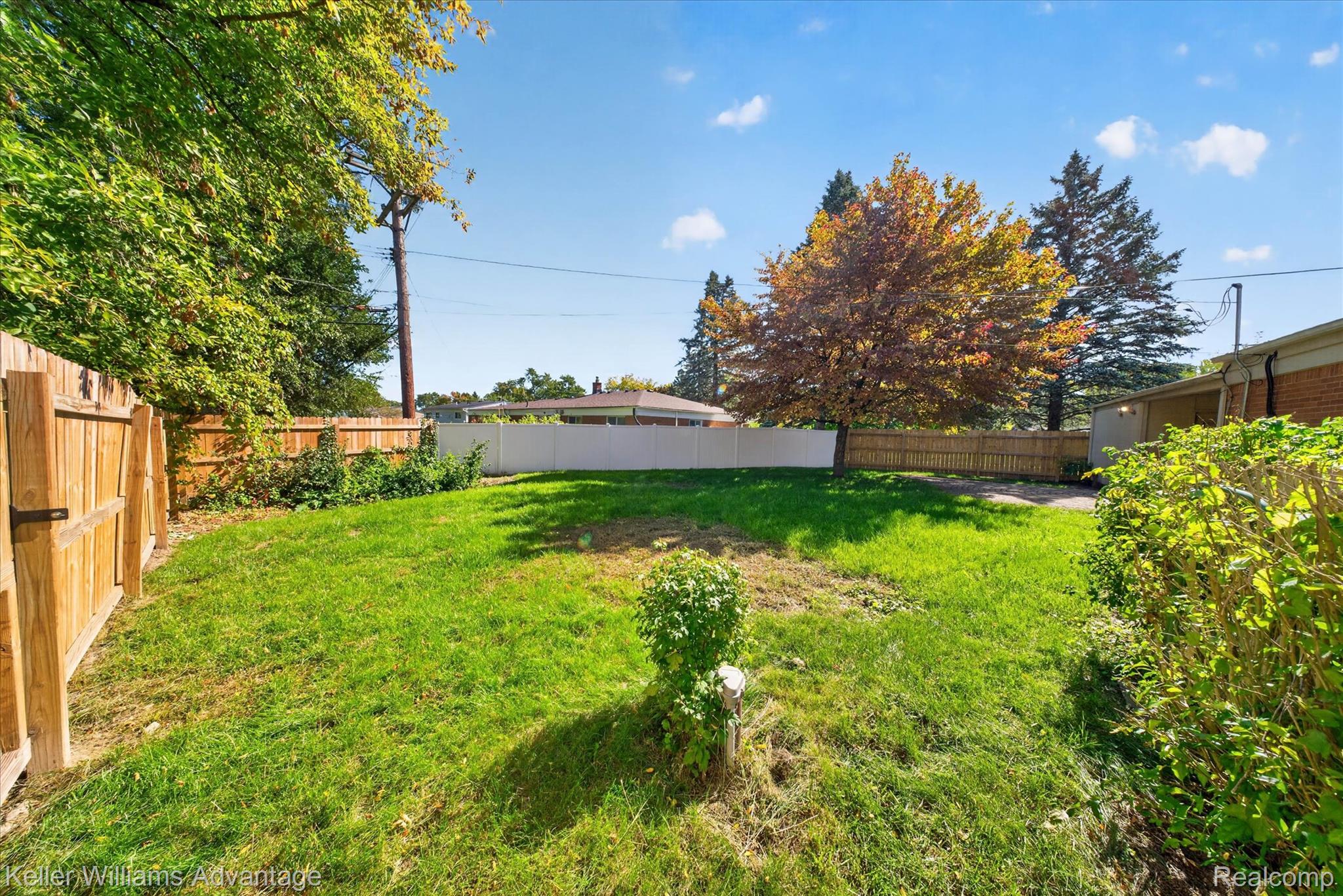 41881 Quince Drive Property Photo 27