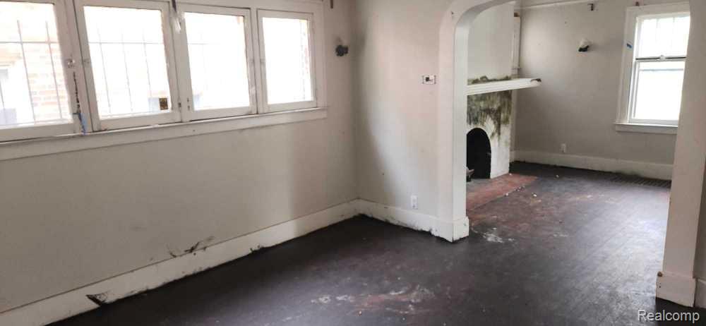 9241 Mendota Street Property Photo 3