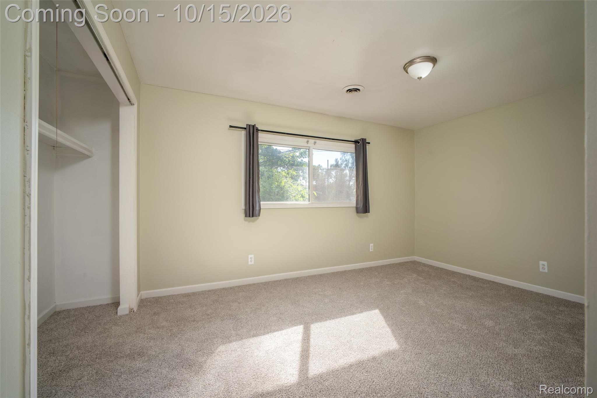 19655 Saxton Avenue Property Photo 17