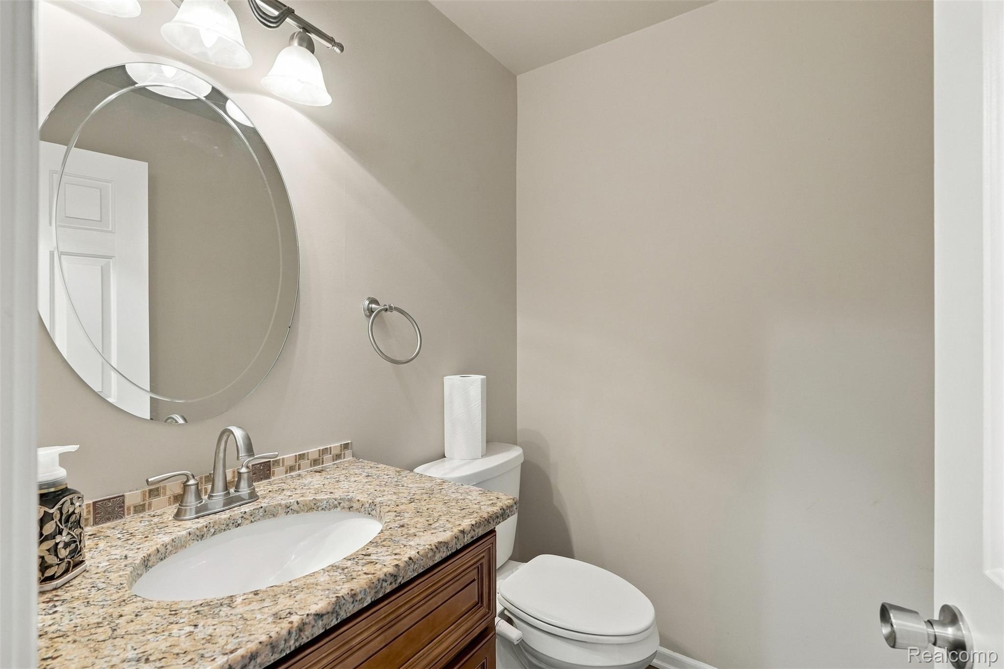 50576 Commons Drive Property Photo 15