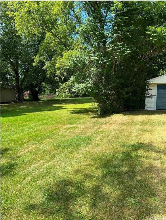 5325 Sitka Street Property Photo 7
