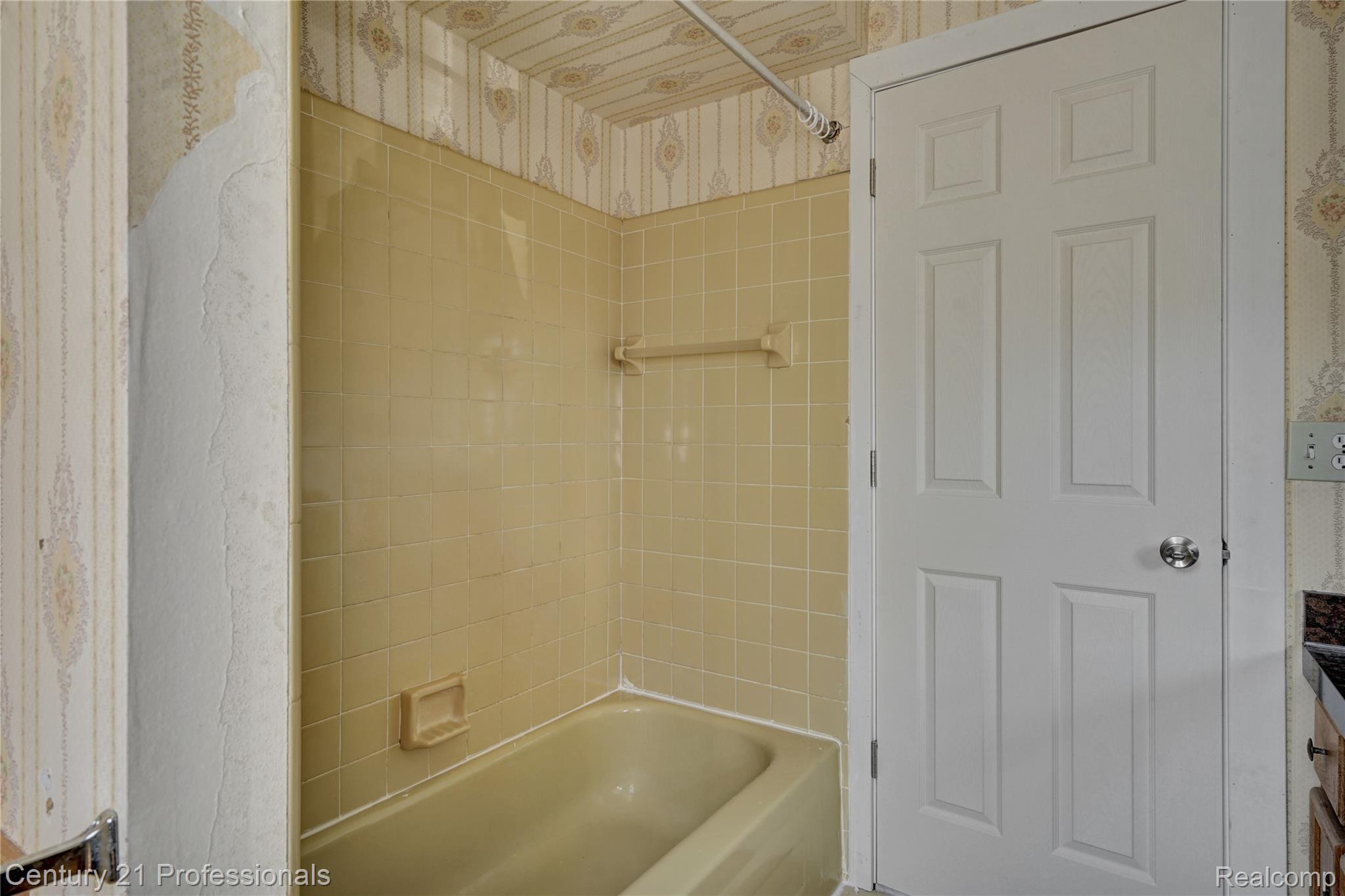16129 Cambell Drive Property Photo 23