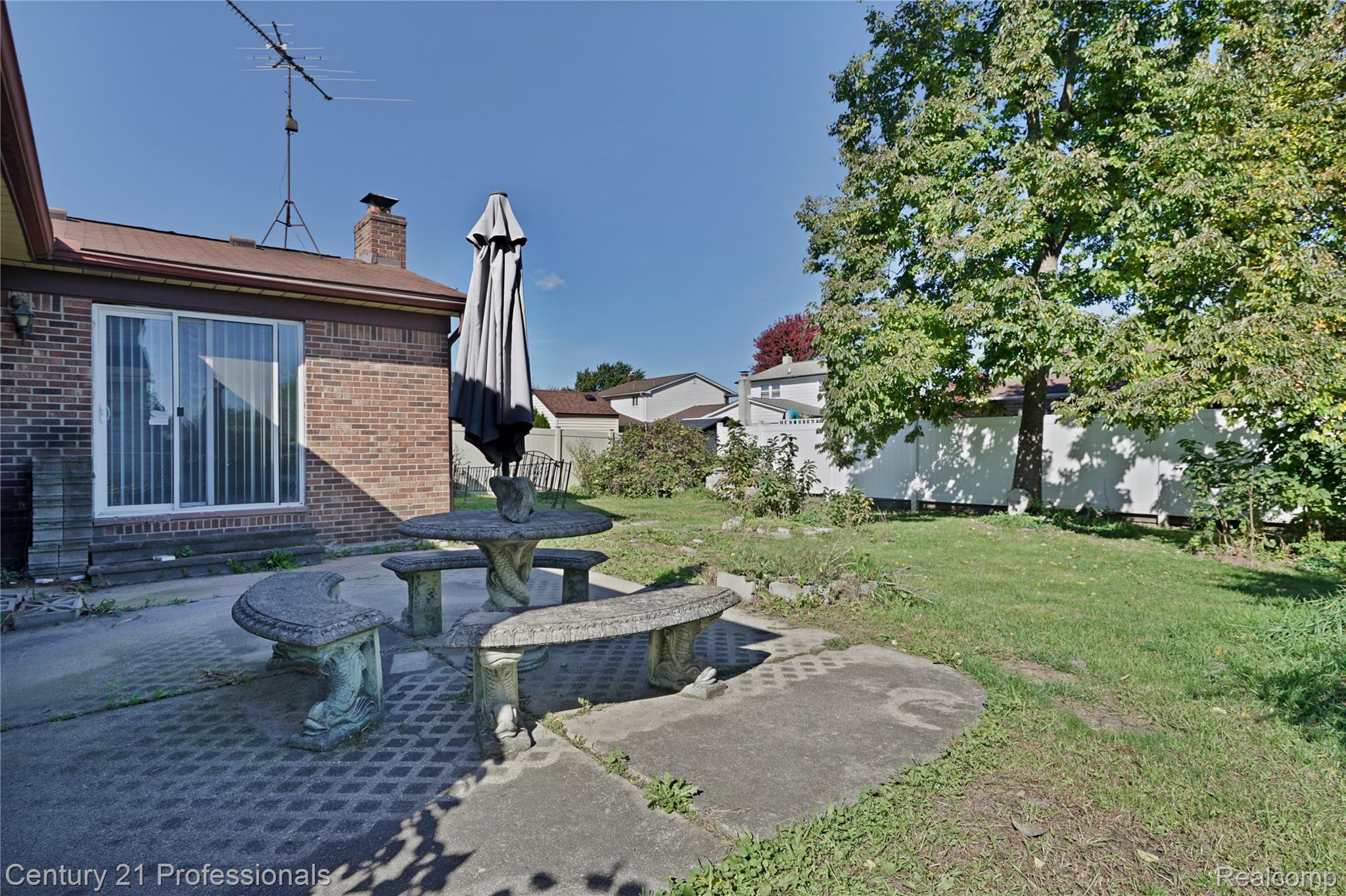 16129 Cambell Drive Property Photo 28