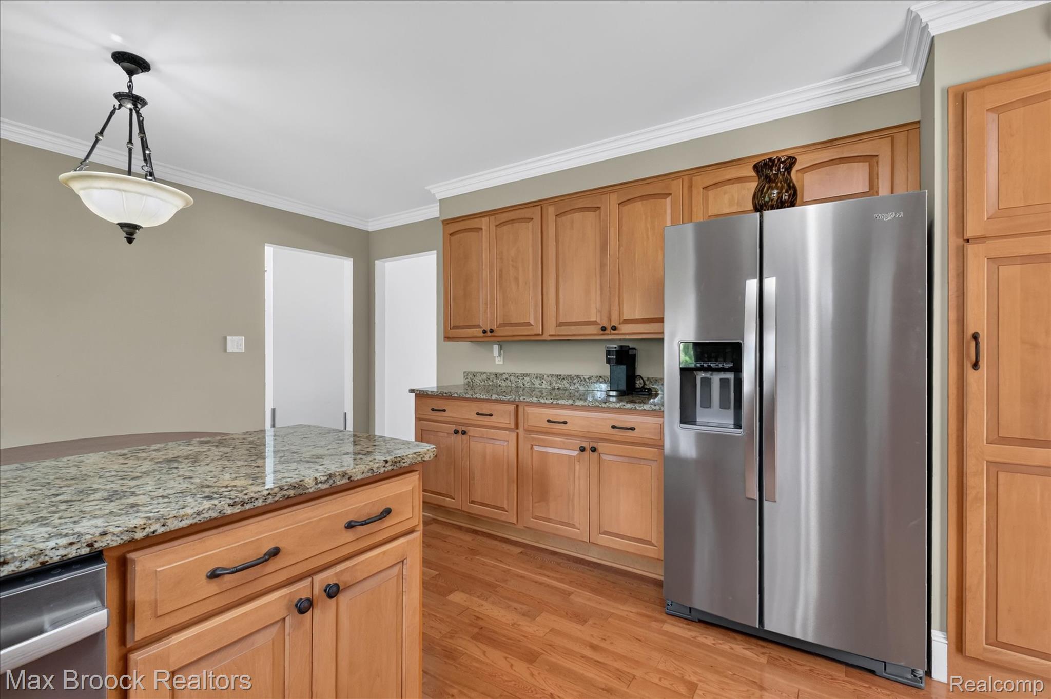 2504 Crofthill Drive Property Photo 13