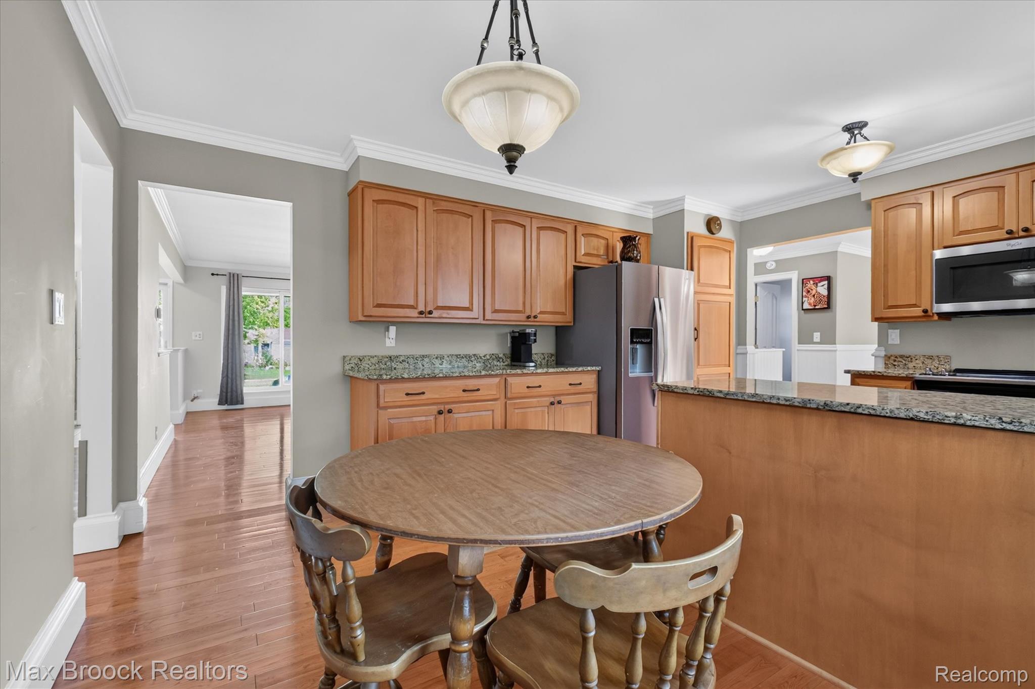 2504 Crofthill Drive Property Photo 16