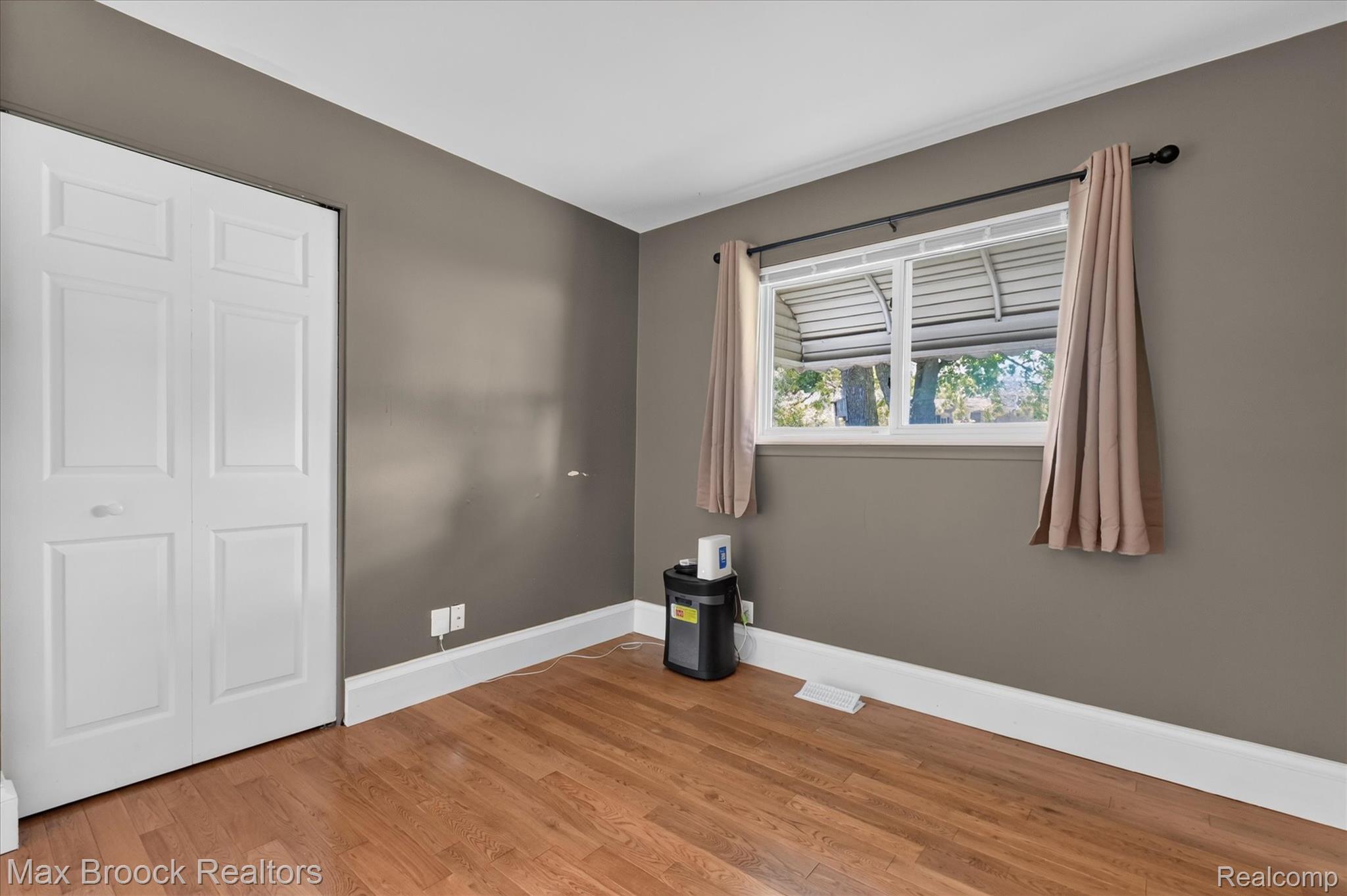 2504 Crofthill Drive Property Photo 29