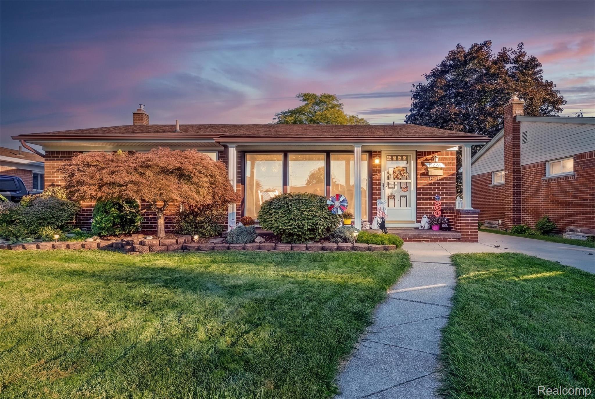 15226 Cook Street Property Photo 1