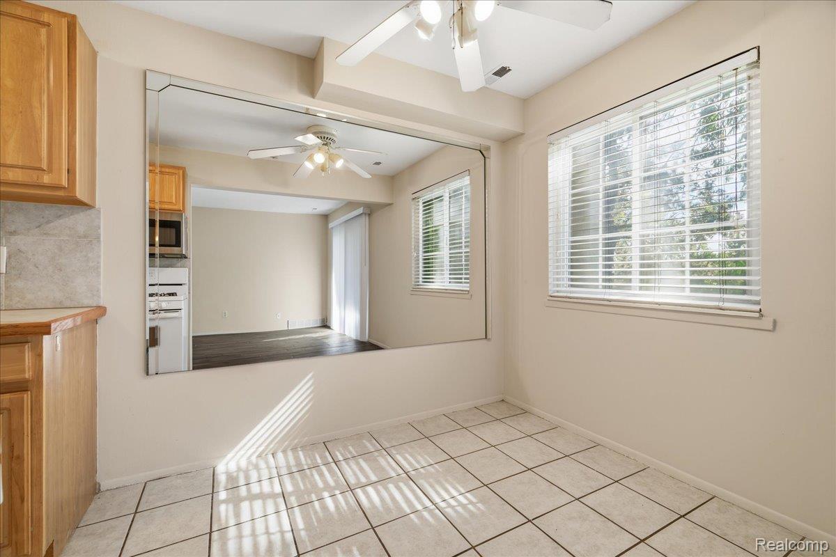 45250 Keding St # 203 Property Photo 5