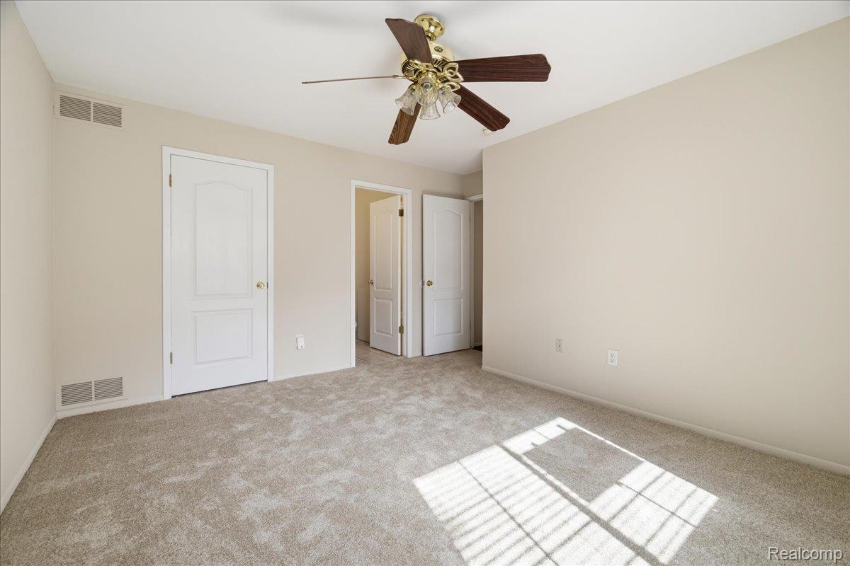 45250 Keding St # 203 Property Photo 11