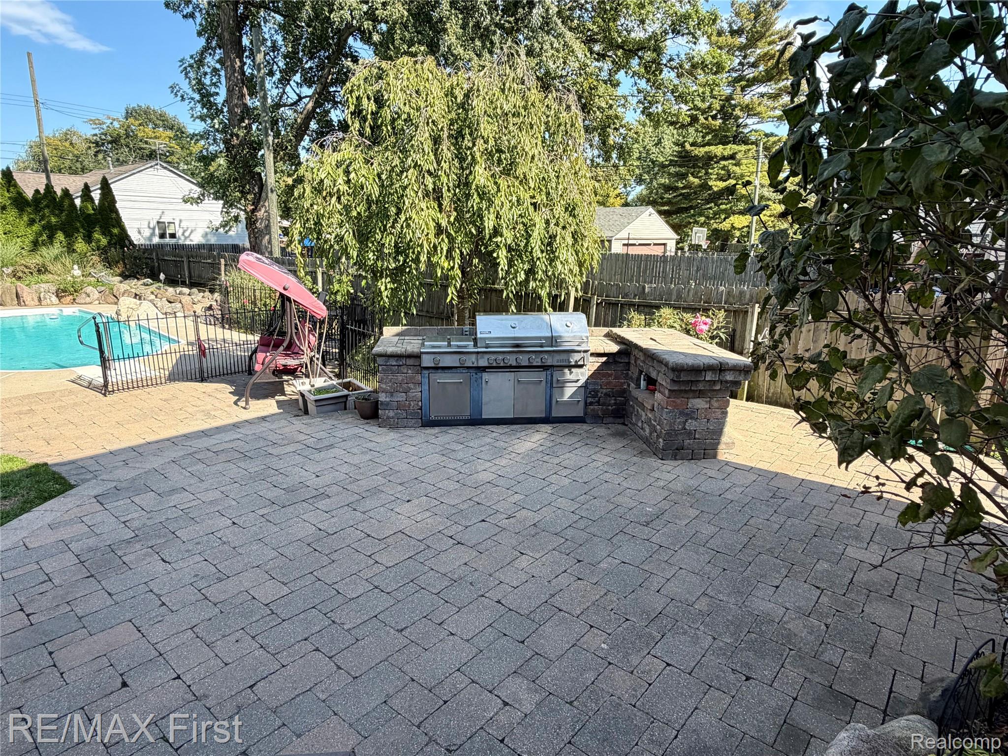 23577 Donaldson Street Property Photo 11