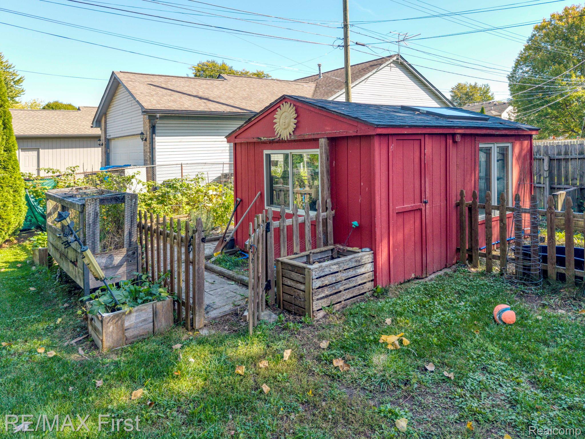 23577 Donaldson Street Property Photo 33