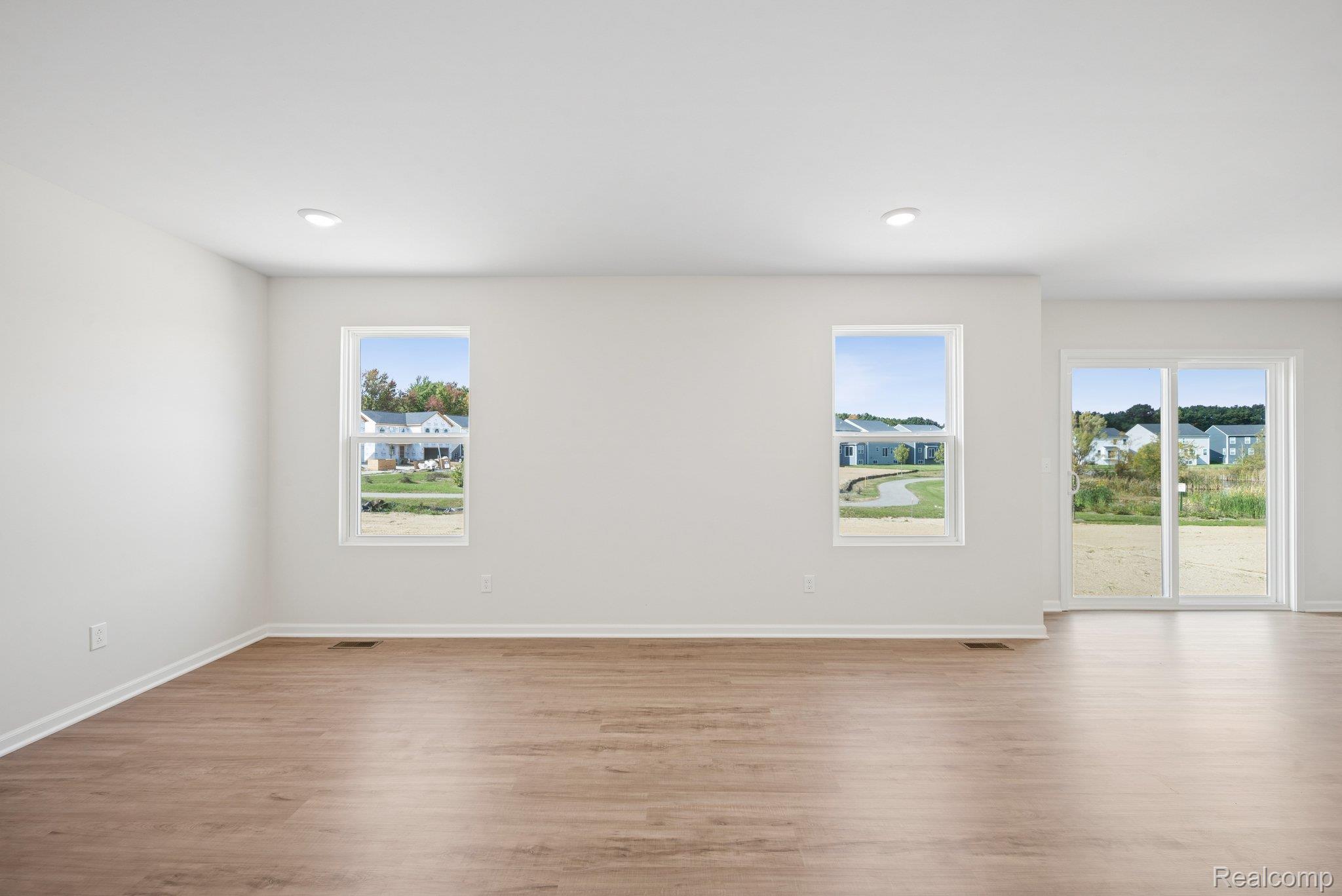 381 Edge Brook Drive Property Photo 6