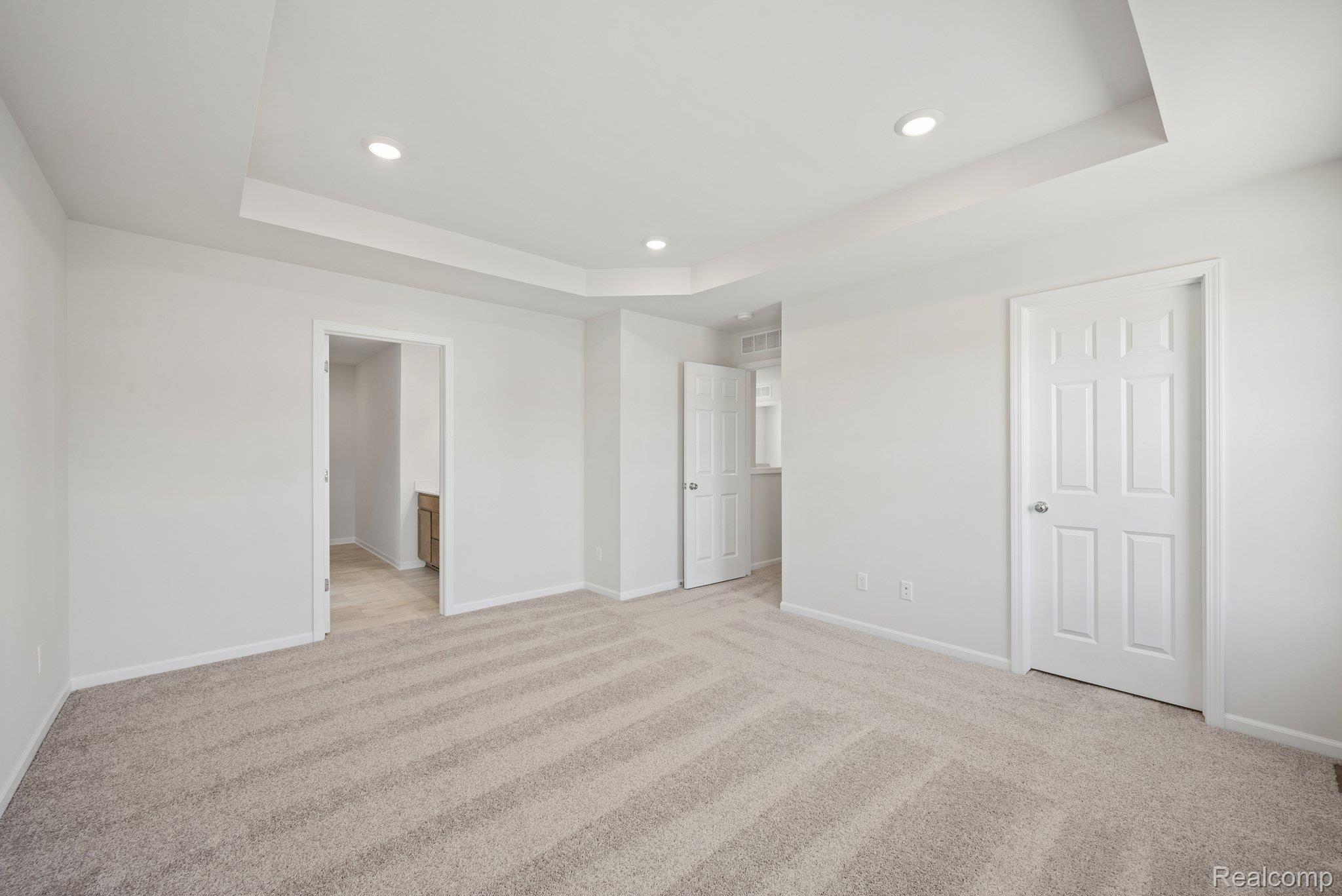 381 Edge Brook Drive Property Photo 11