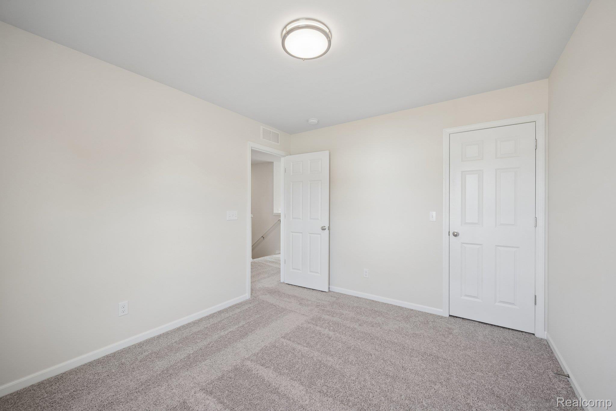 381 Edge Brook Drive Property Photo 14