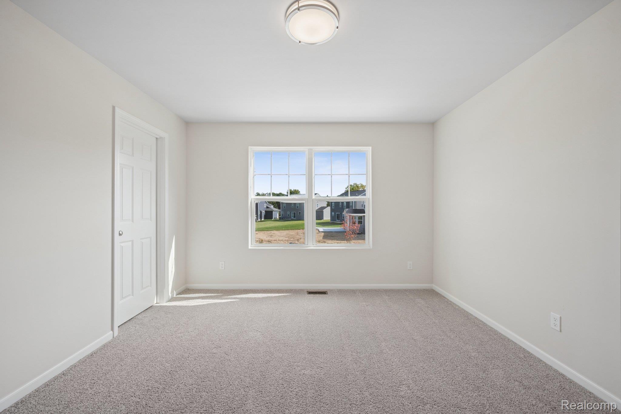 381 Edge Brook Drive Property Photo 17