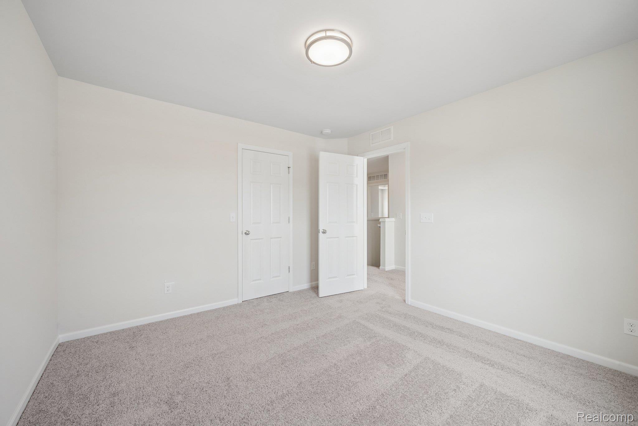 381 Edge Brook Drive Property Photo 18