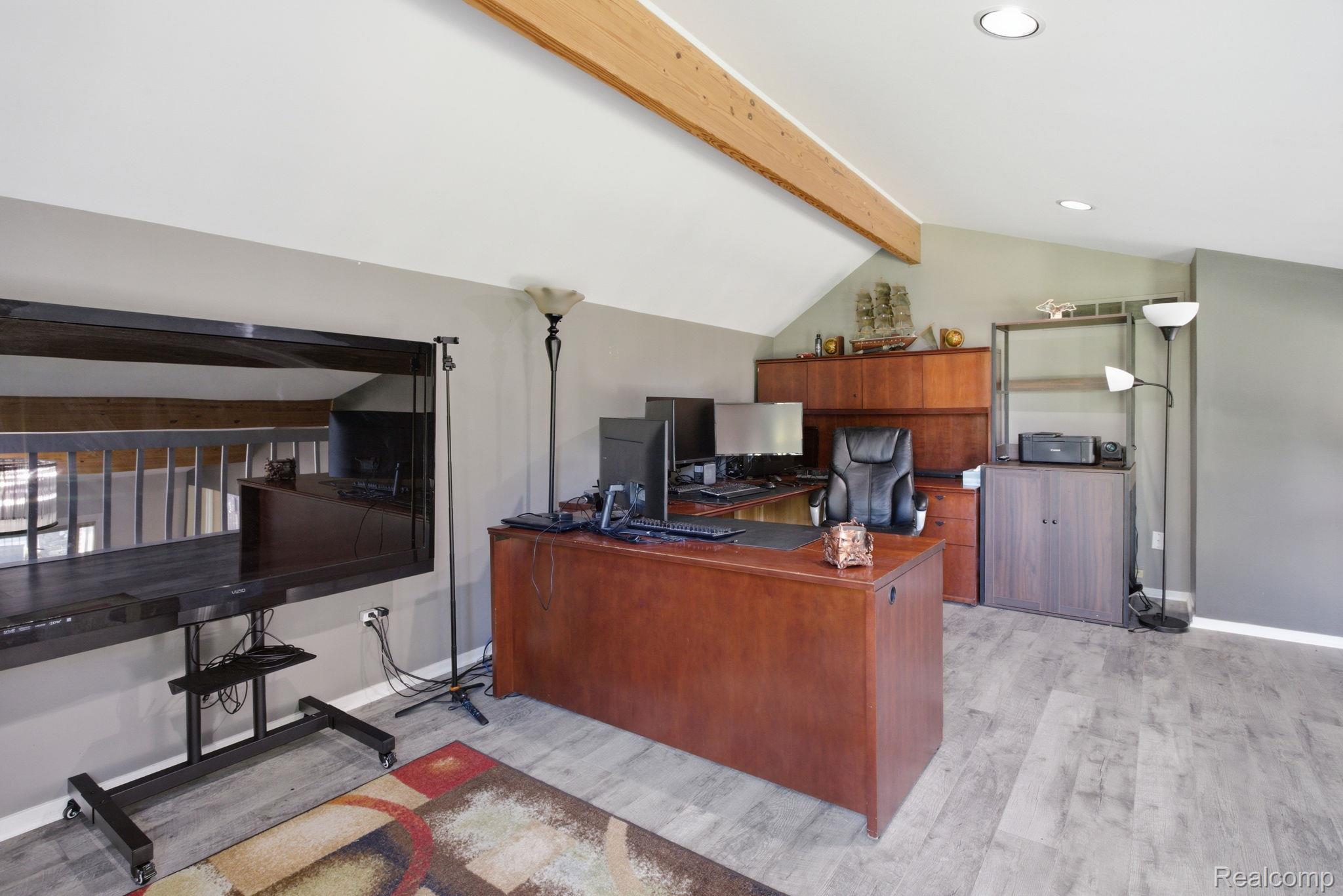 2411 Wixom Trail Property Photo 23