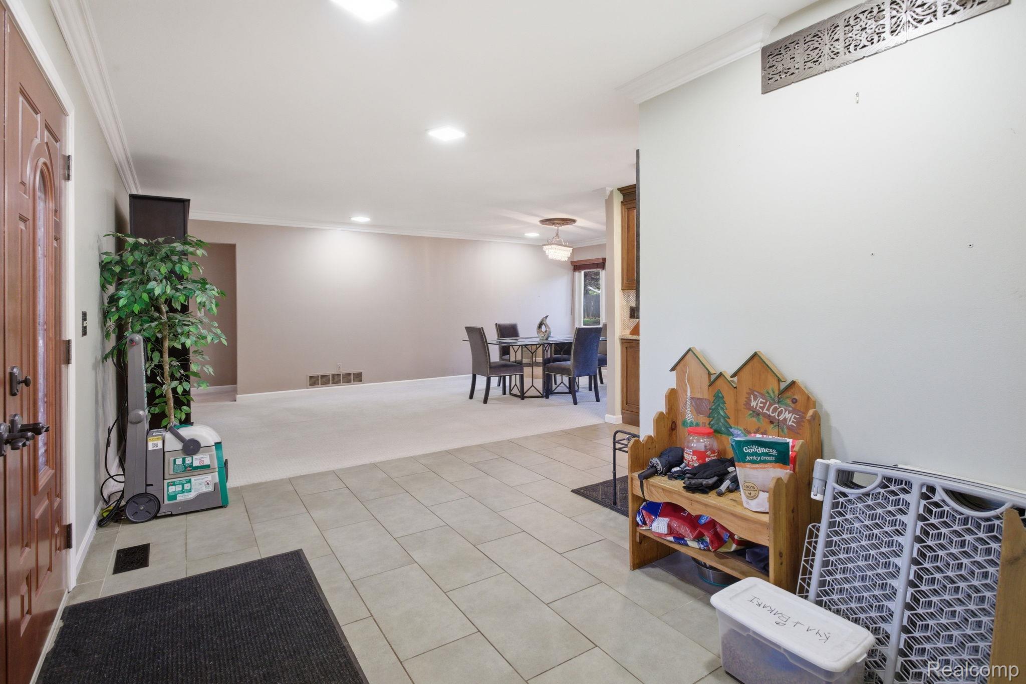 2411 Wixom Trail Property Photo 37