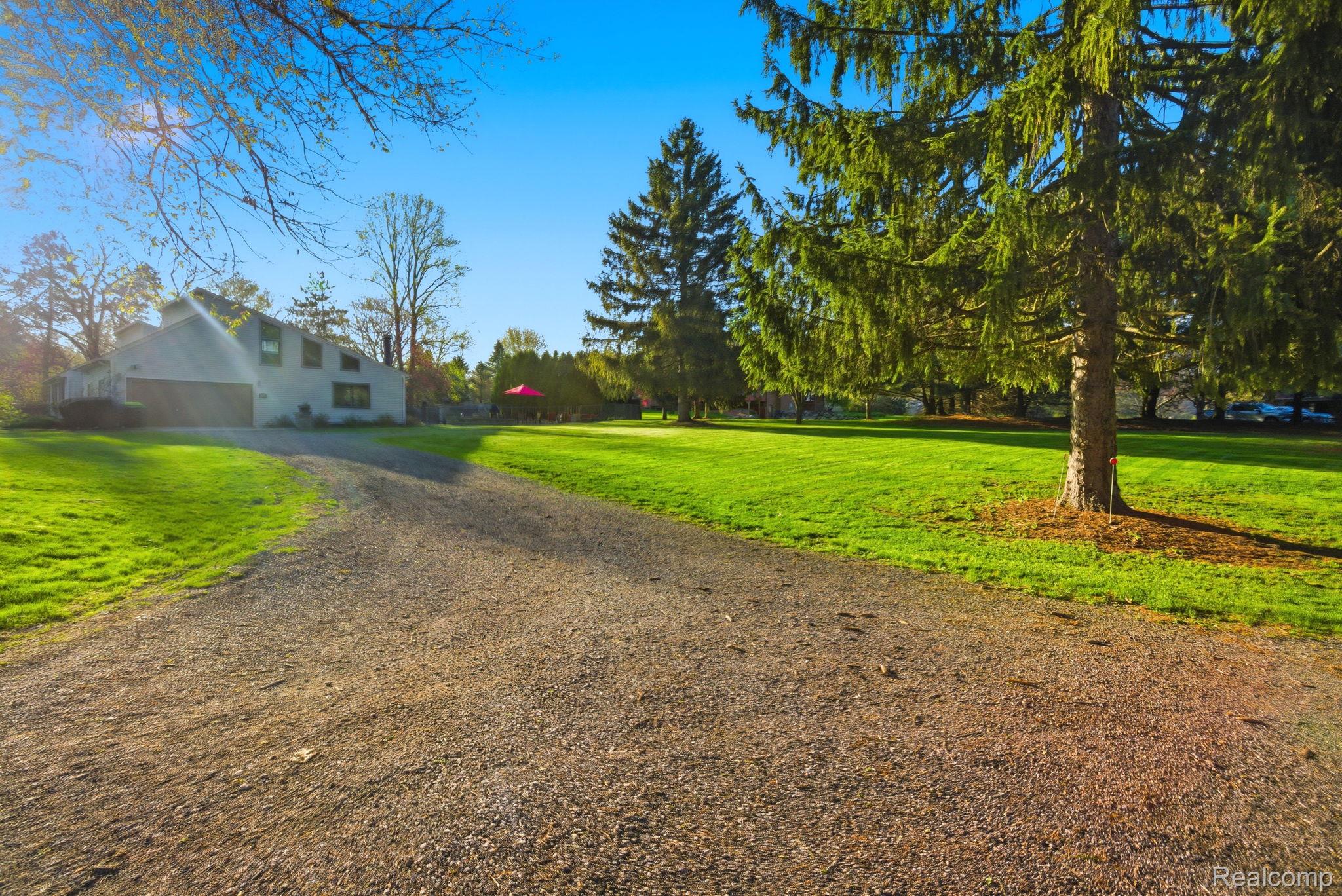 2411 Wixom Trail Property Photo 52
