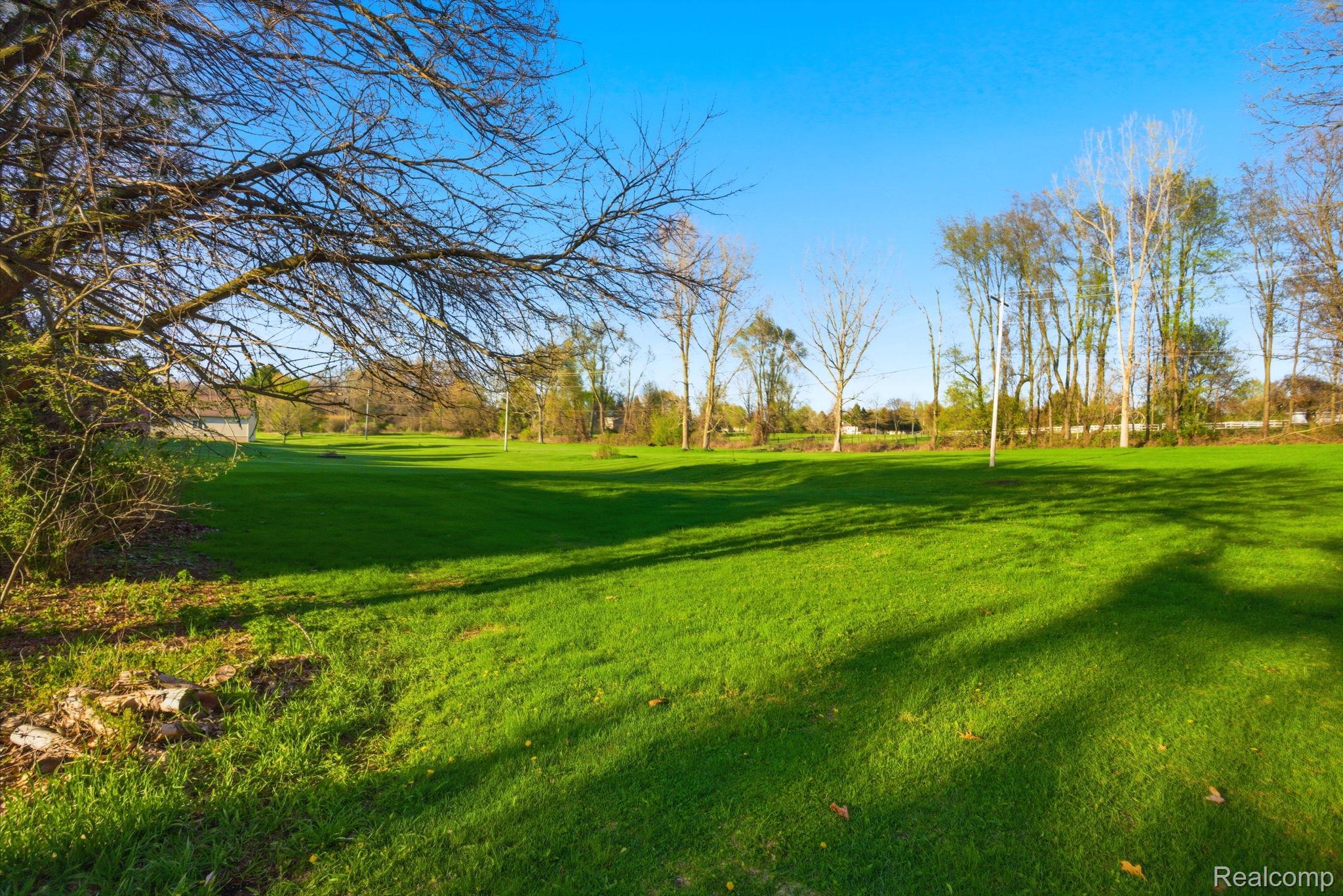 2411 Wixom Trail Property Photo 54