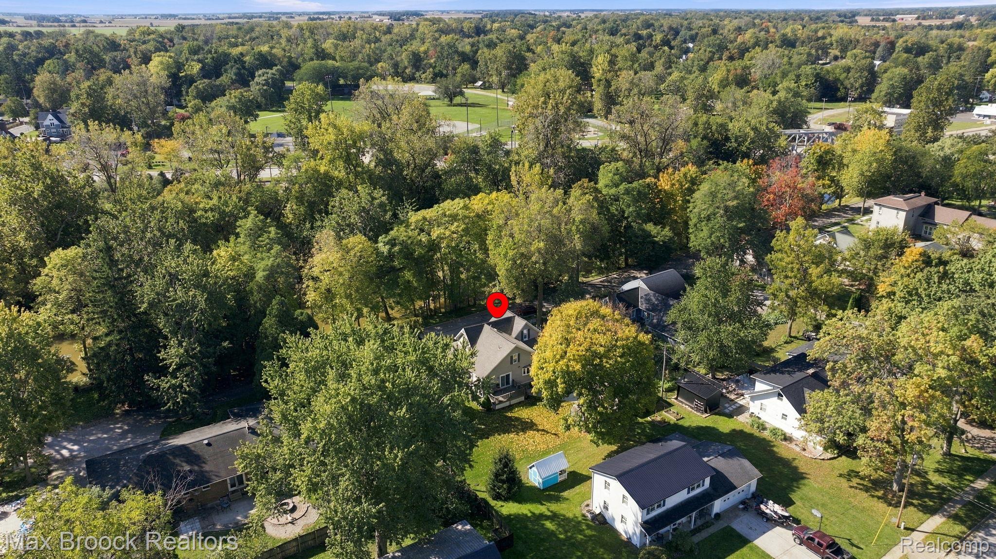 206 River Street Property Photo 51