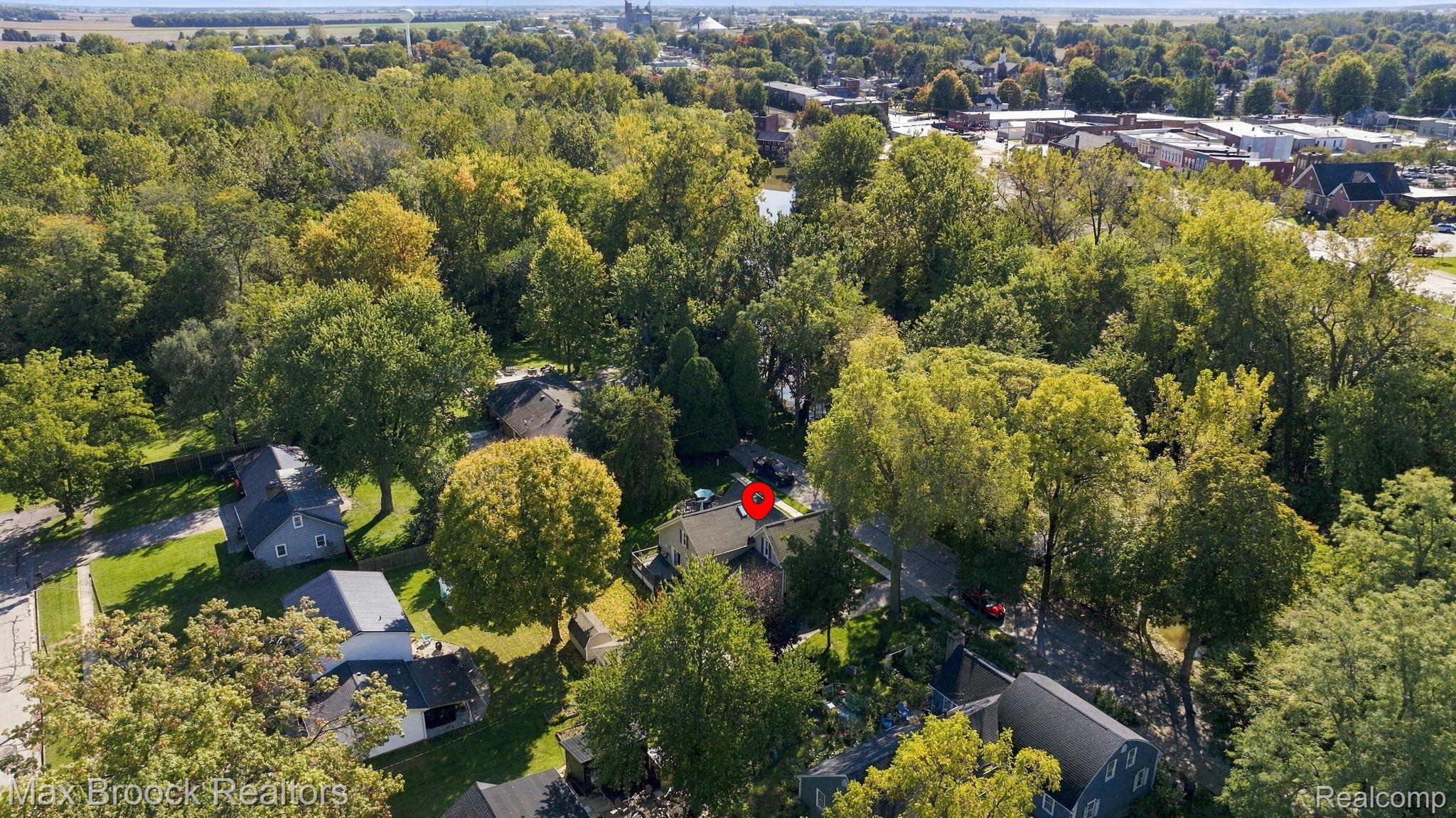 206 River Street Property Photo 54